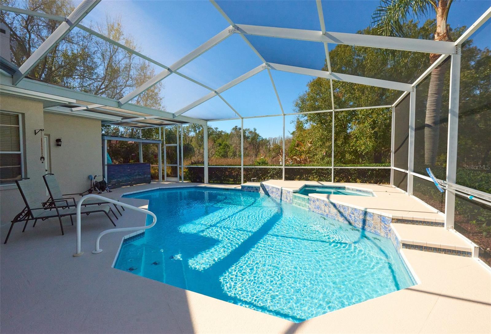 Image 17 of 18 For 1211 Pristine Place