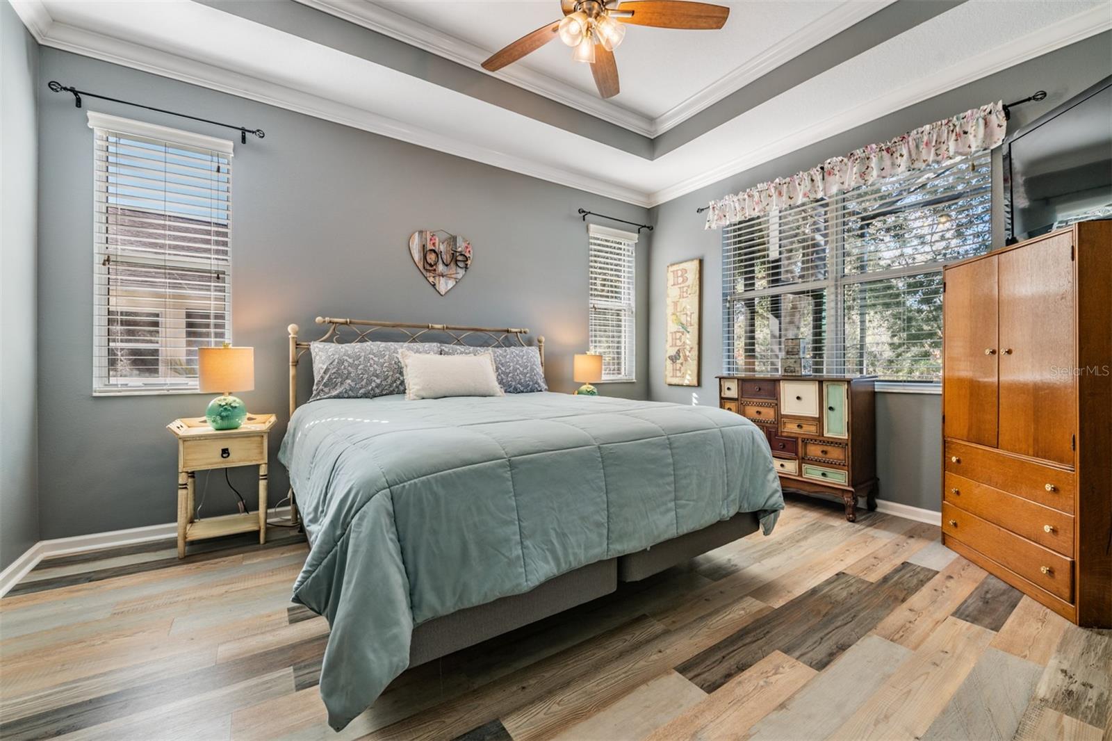 Listing photo id 19 for 19341 Red Sky Court