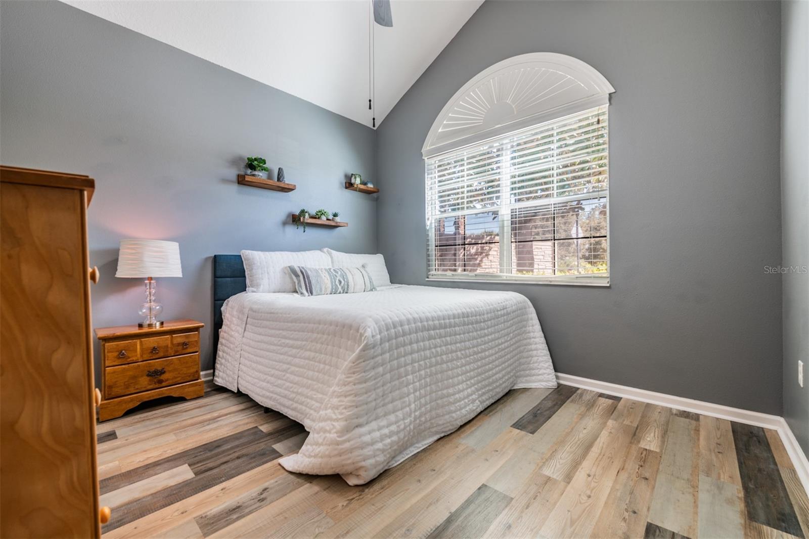 Listing photo id 26 for 19341 Red Sky Court