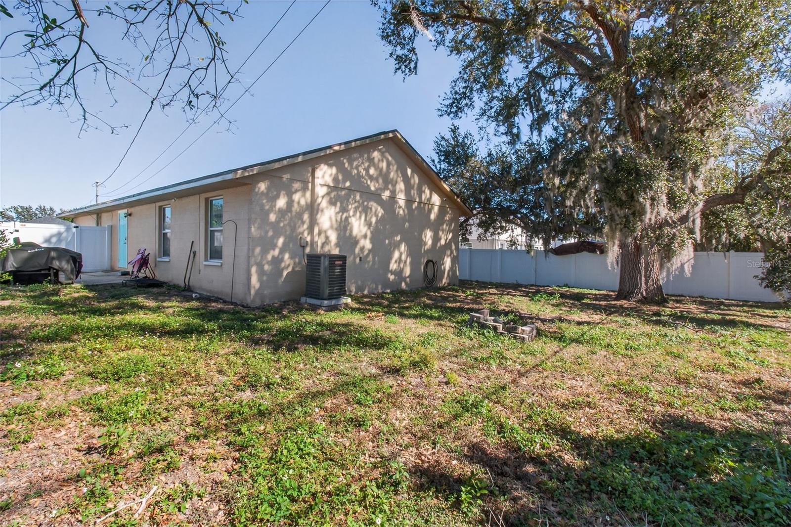 Image 24 of 28 For 2174 19th Avenue Sw