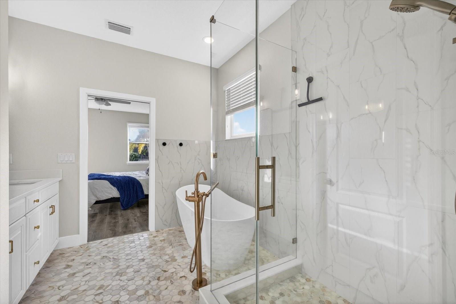 Image 19 of 65 For 11427 Emerald Shore Drive