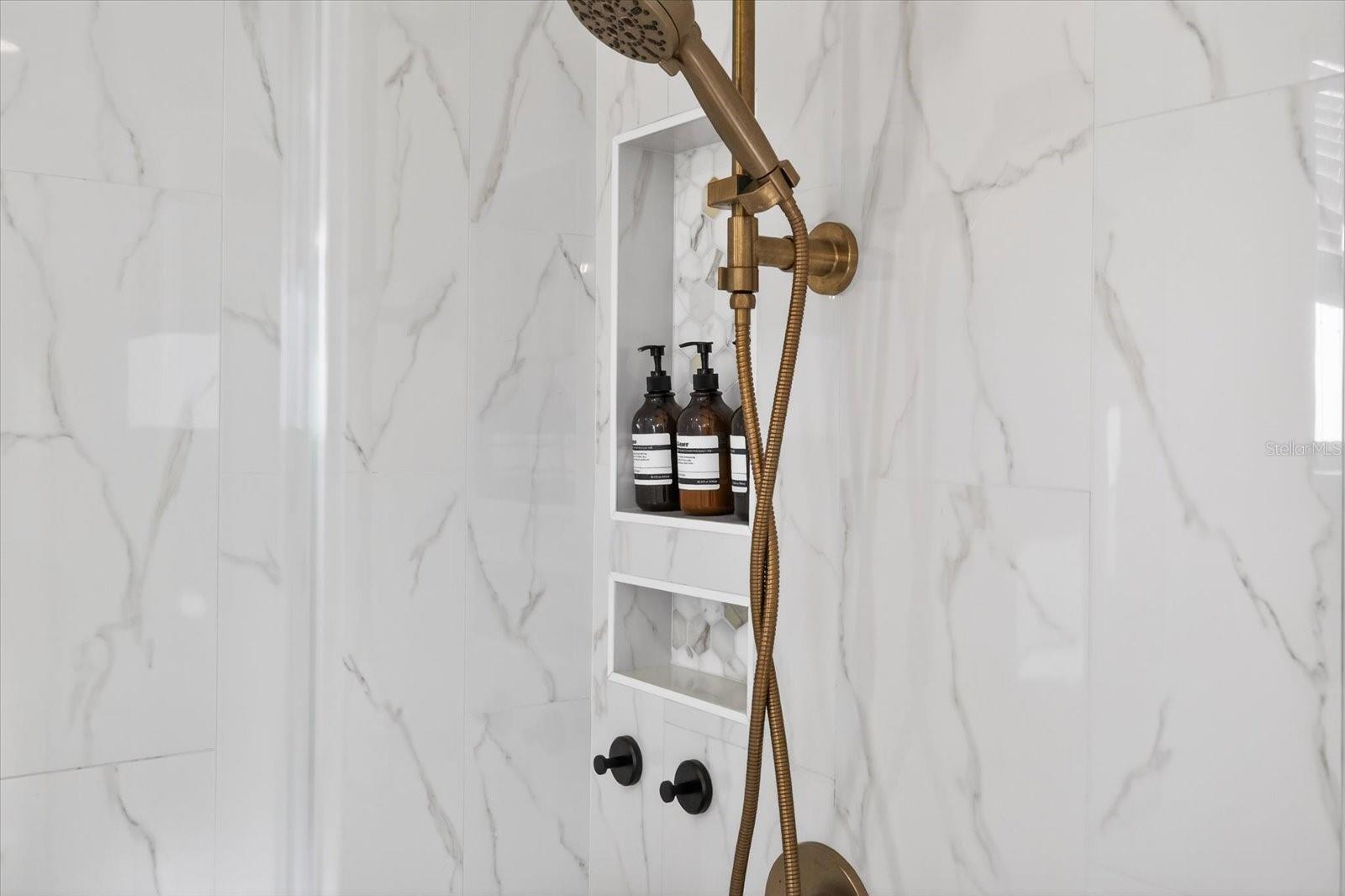 Image 21 of 65 For 11427 Emerald Shore Drive