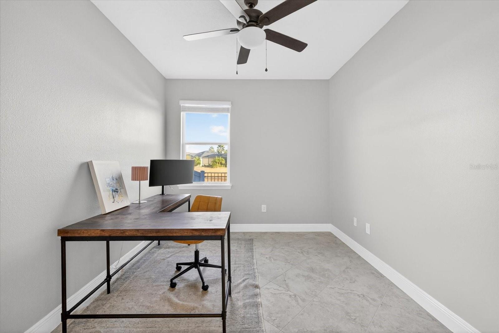 Image 32 of 65 For 11427 Emerald Shore Drive