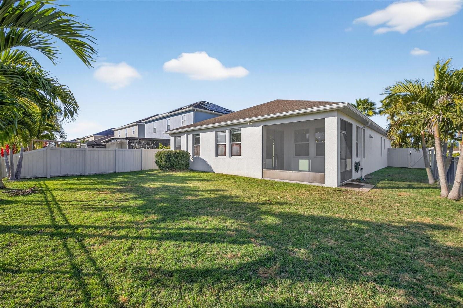 Image 45 of 65 For 11427 Emerald Shore Drive