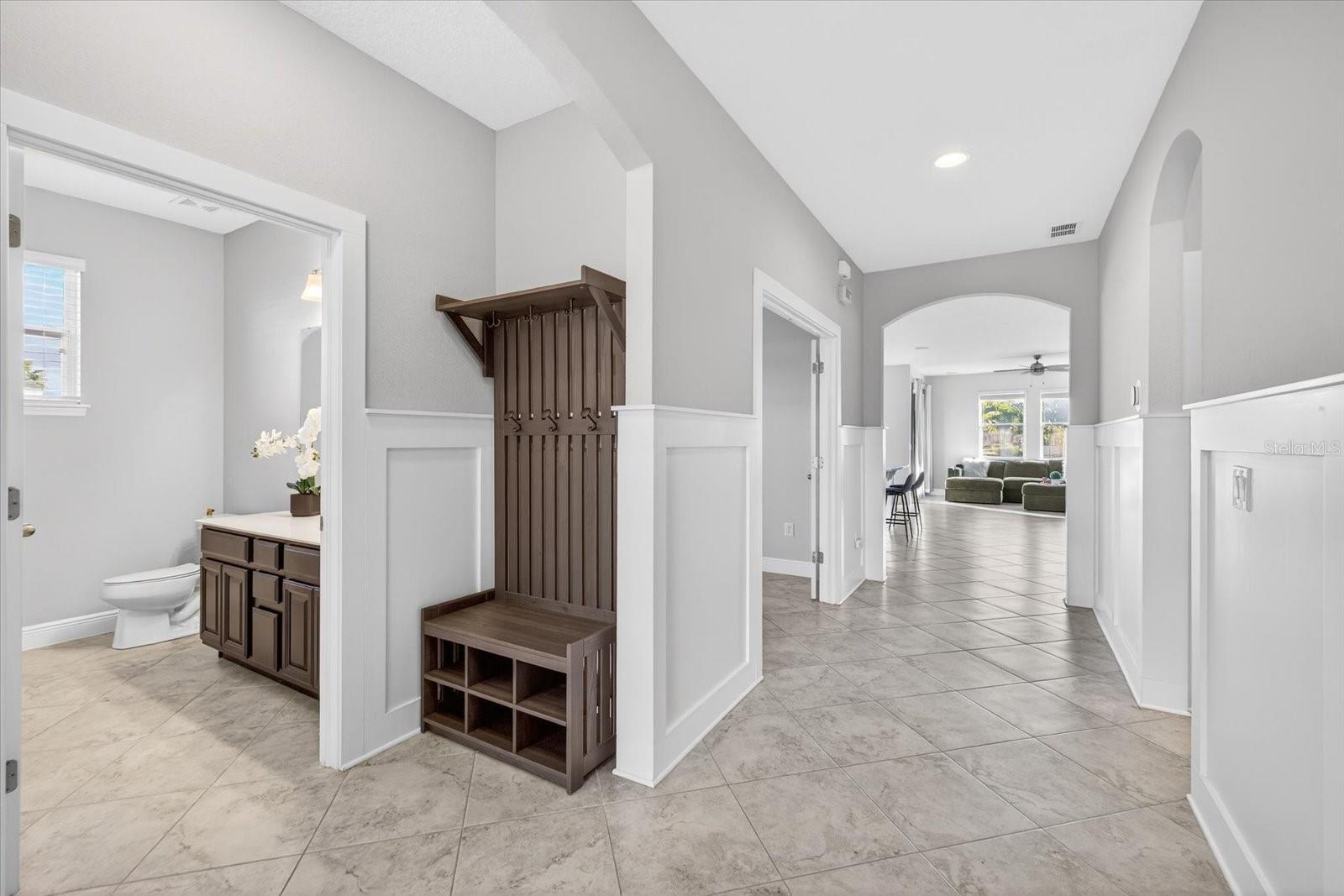 Image 5 of 65 For 11427 Emerald Shore Drive