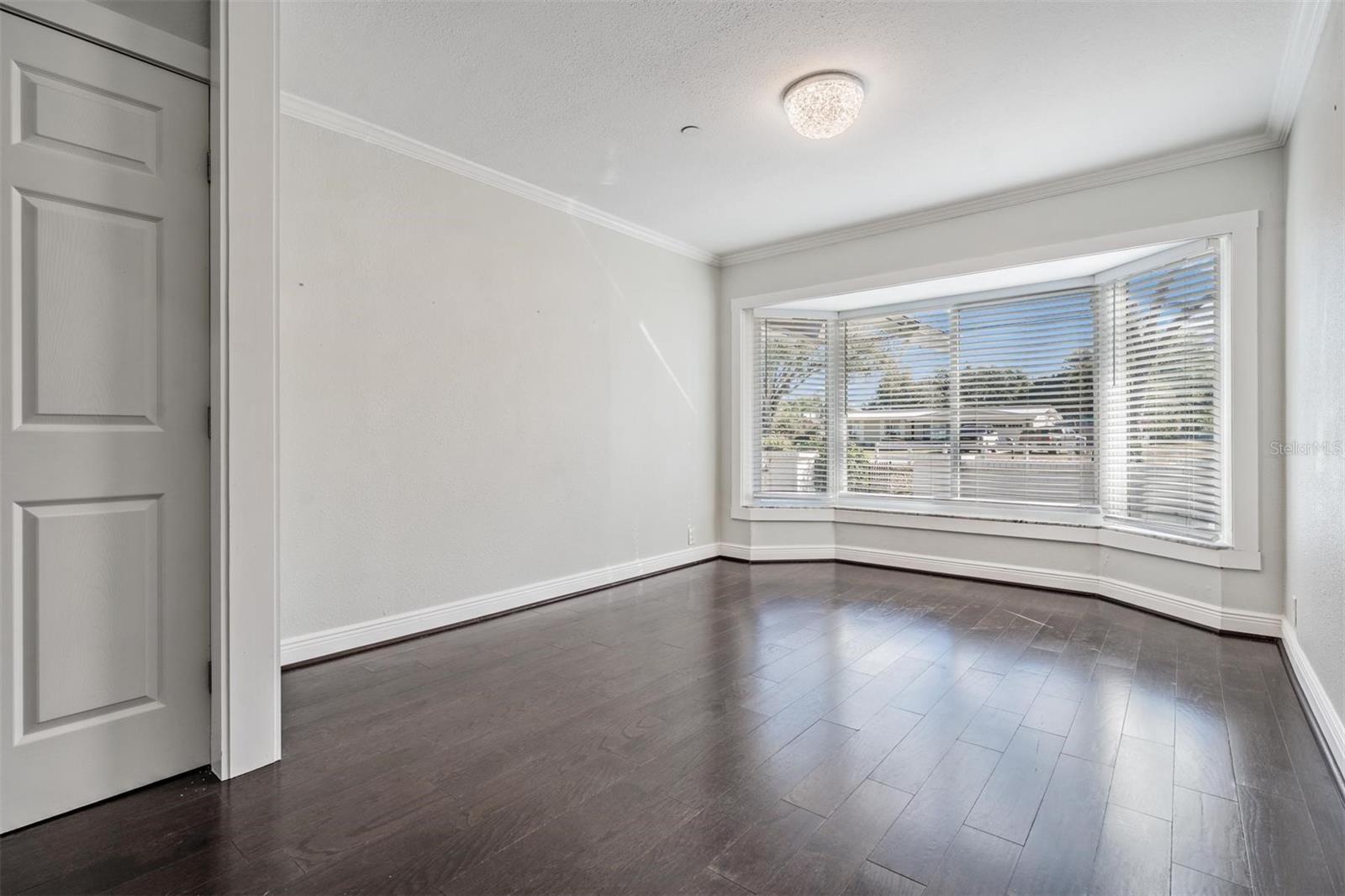 Image 16 of 39 For 4007 Hudson Lane