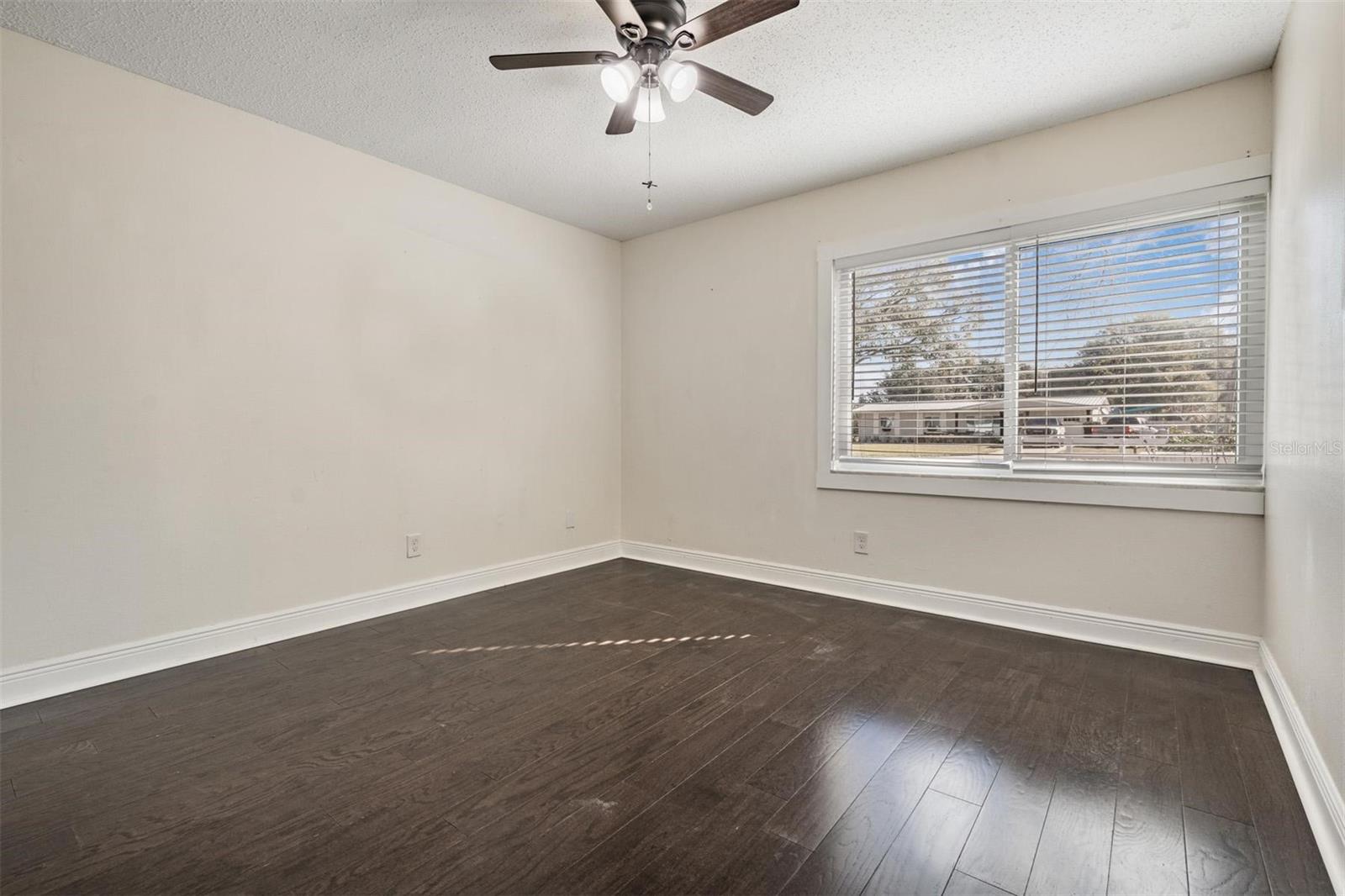 Image 9 of 39 For 4007 Hudson Lane