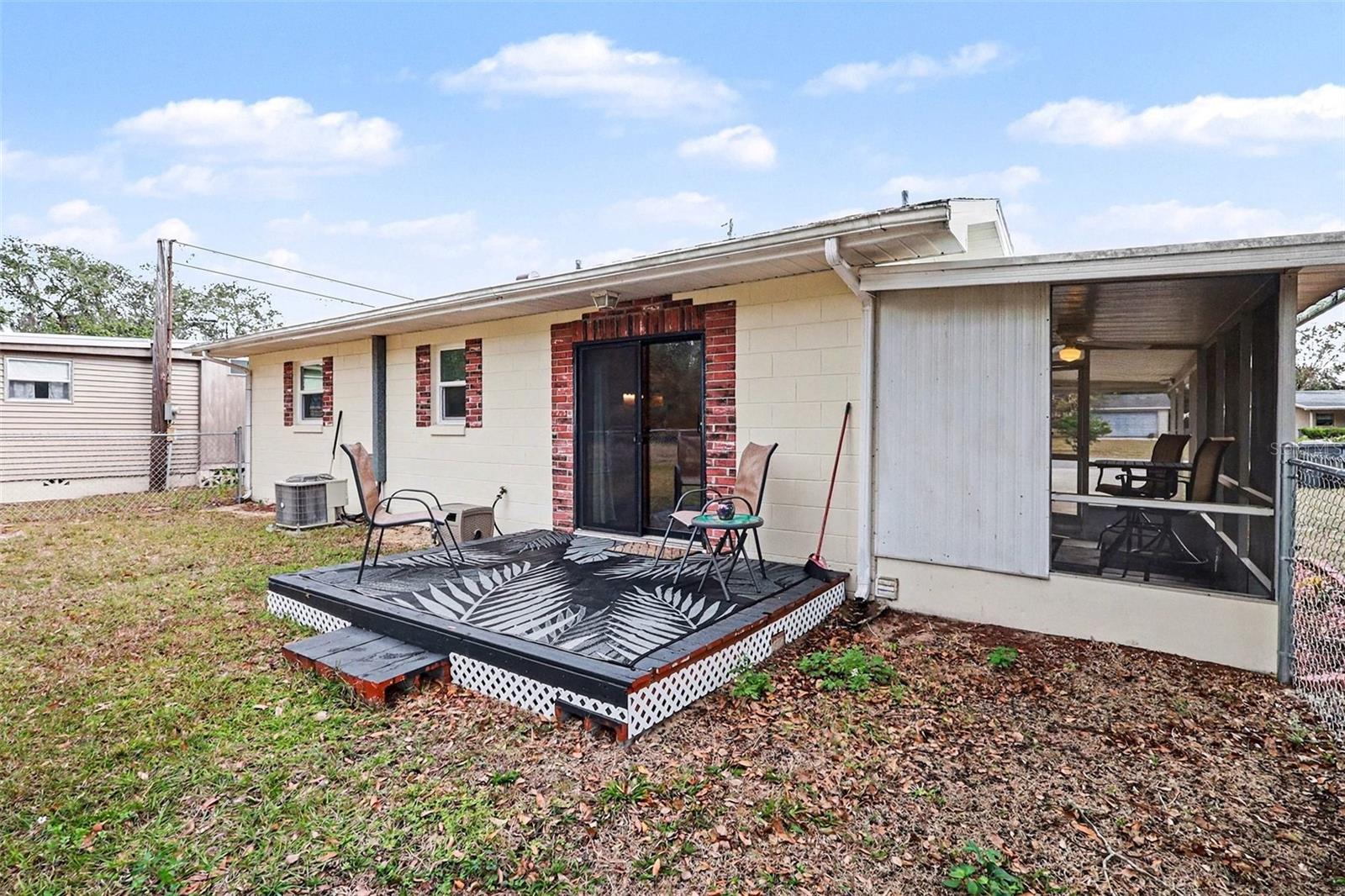 Image 19 of 22 For 301 Martha Drive