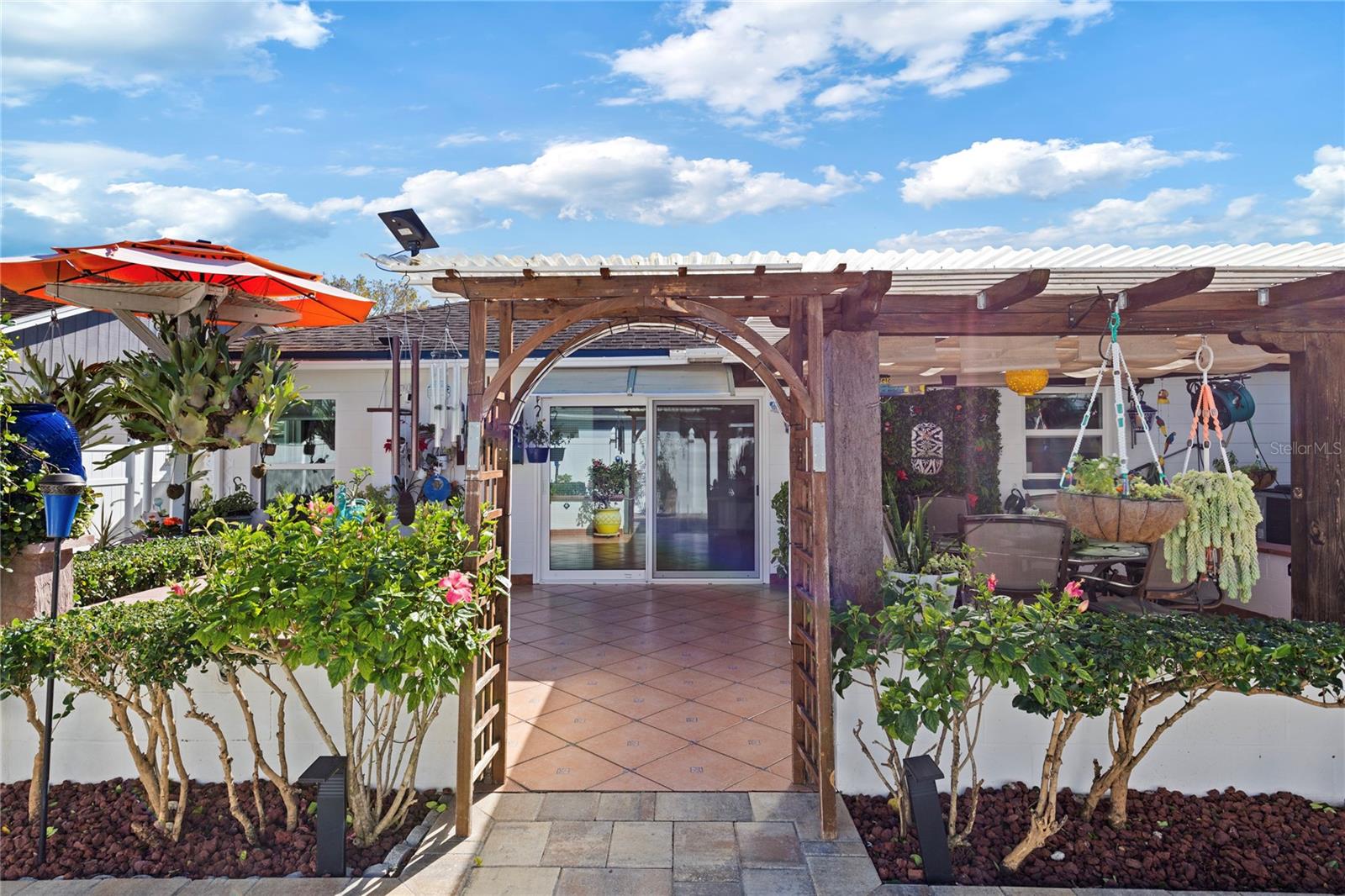 Image 26 of 44 For 5927 Taywood Drive