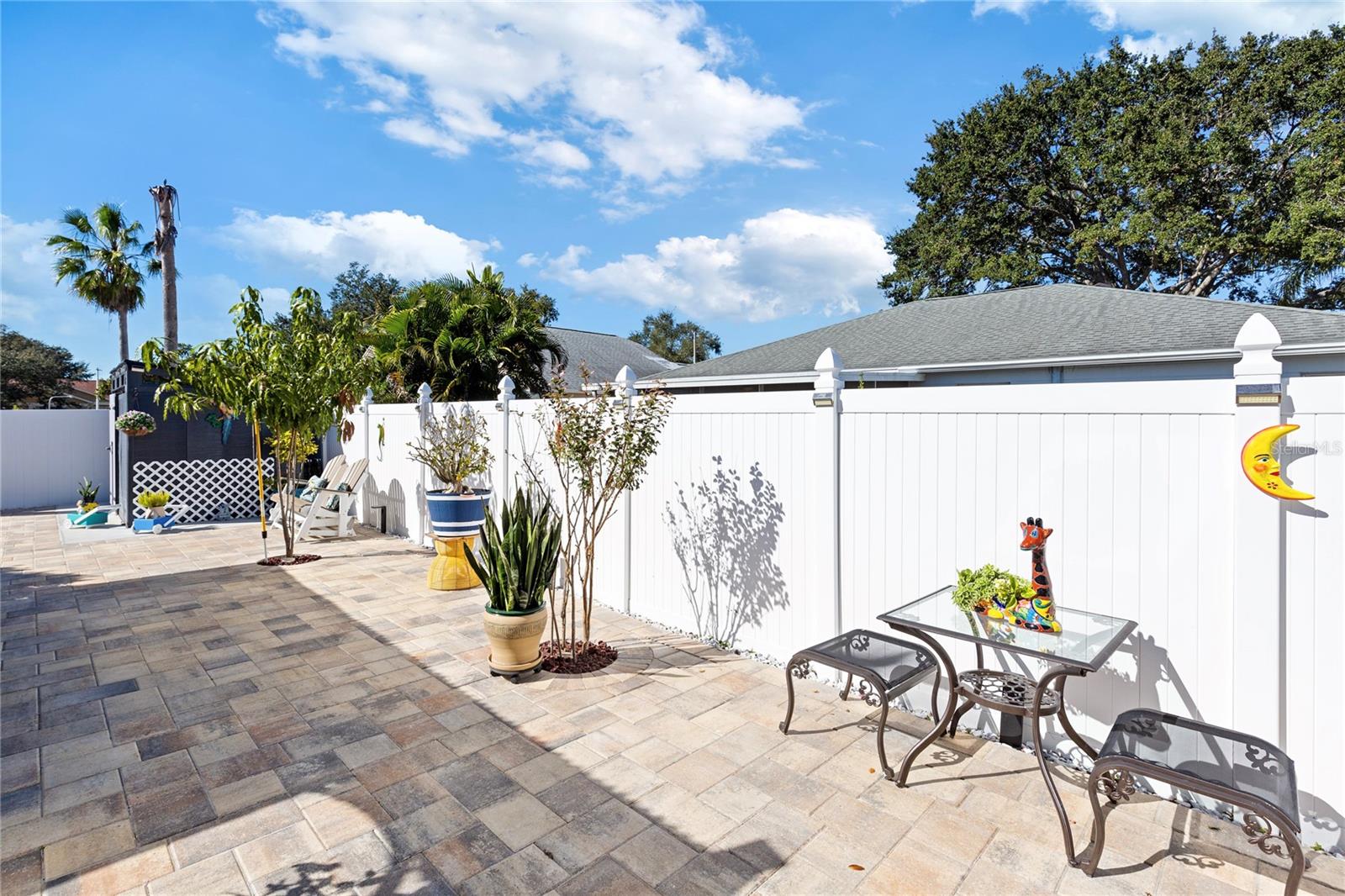 Image 32 of 44 For 5927 Taywood Drive