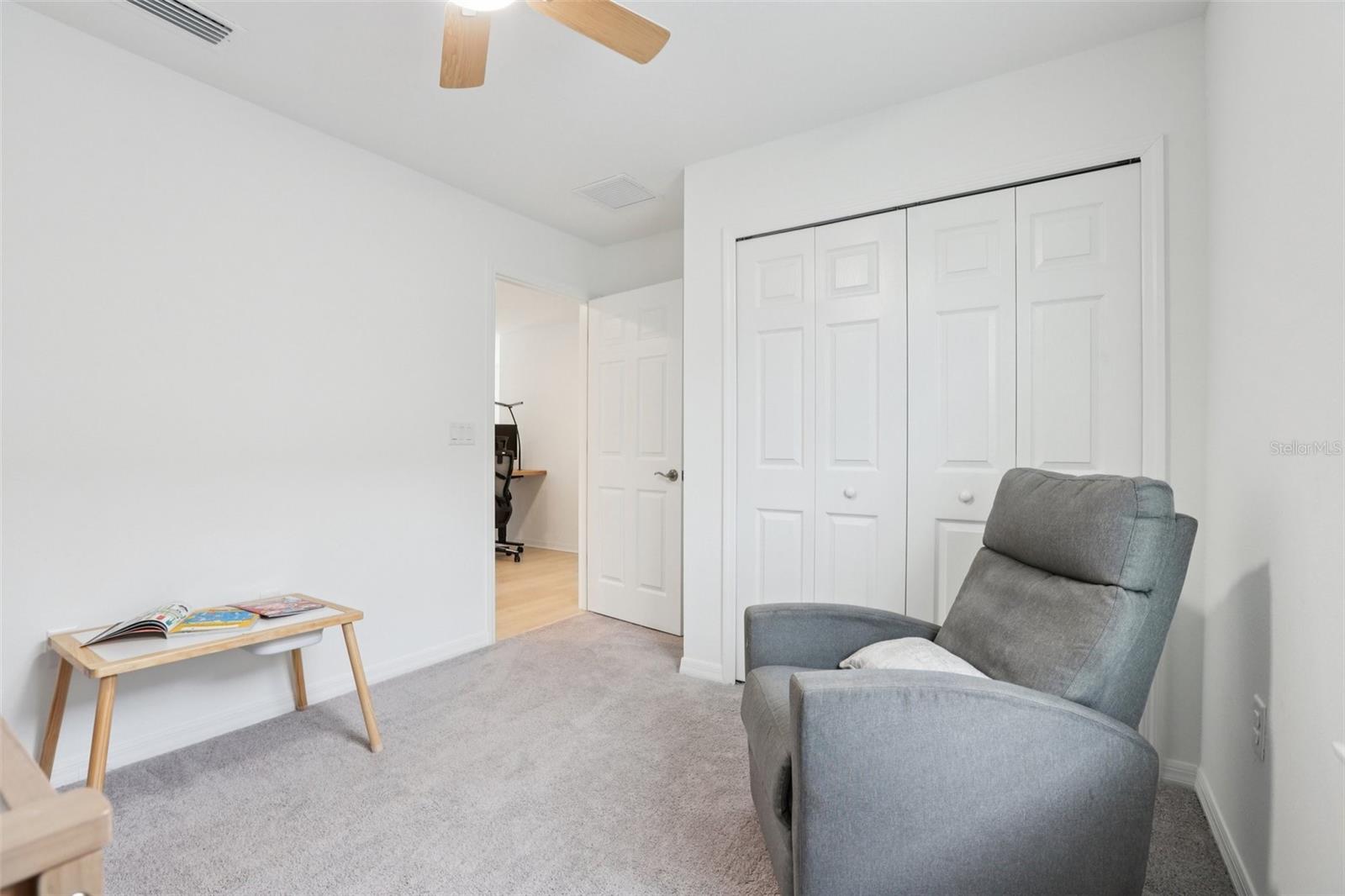 Listing photo id 27 for 31766 Asbury Avenue