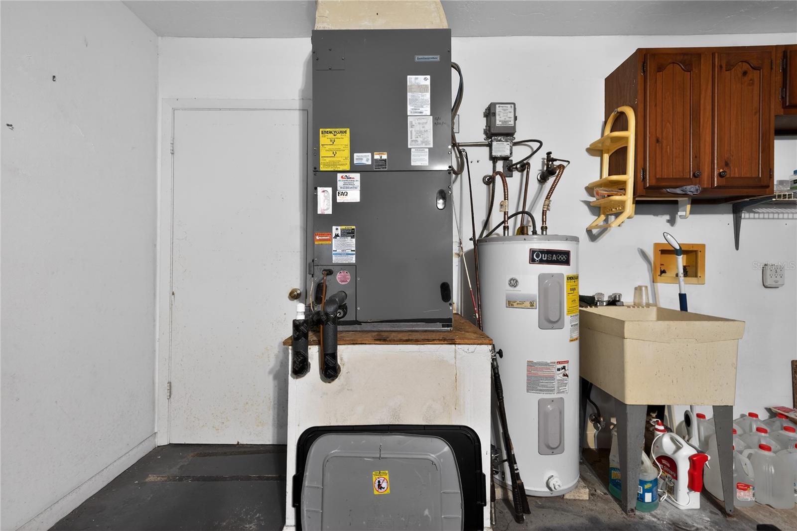 Image 37 of 38 For 153 Golfpoint Drive