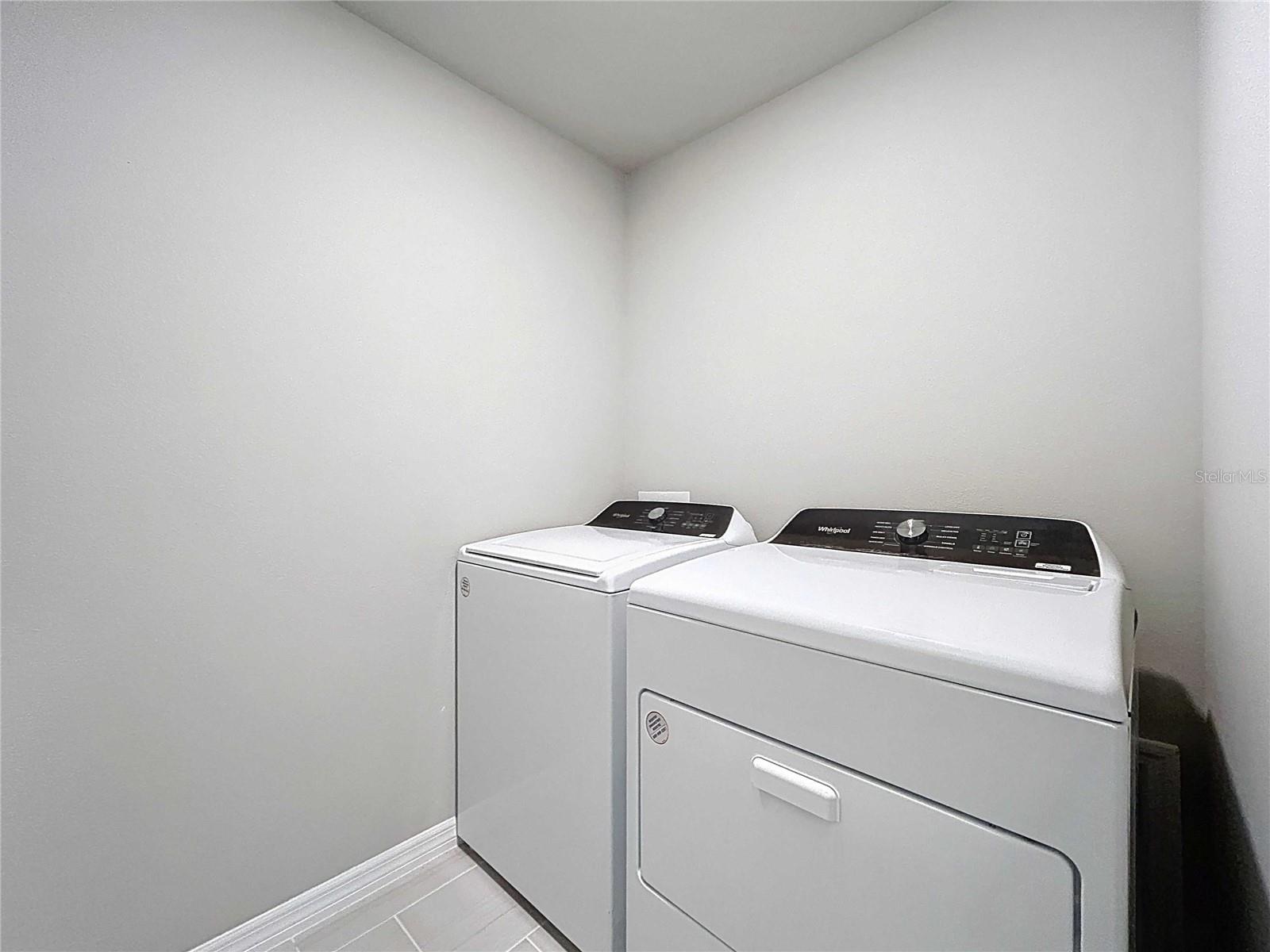 Image 20 of 58 For 32451 Limitless Place