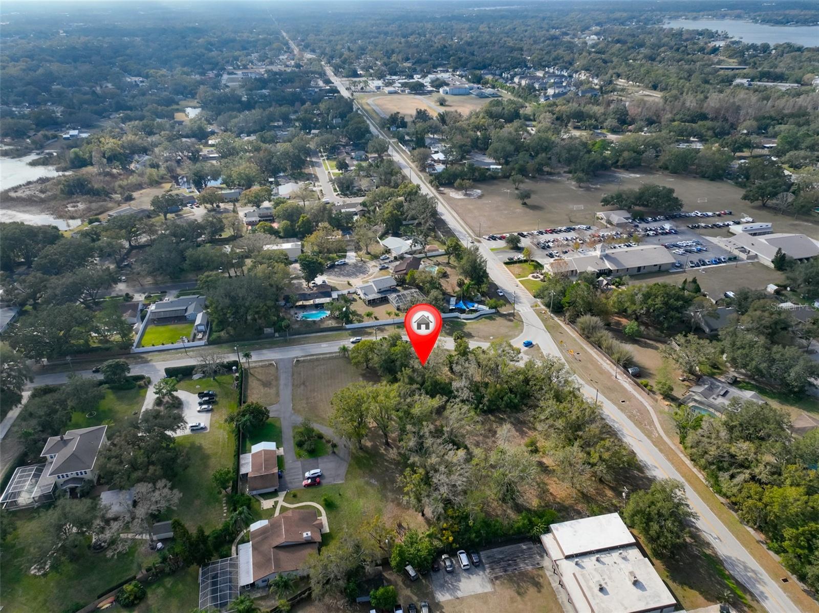 Image 14 of 27 For 16102 Lake Magdalene Boulevard