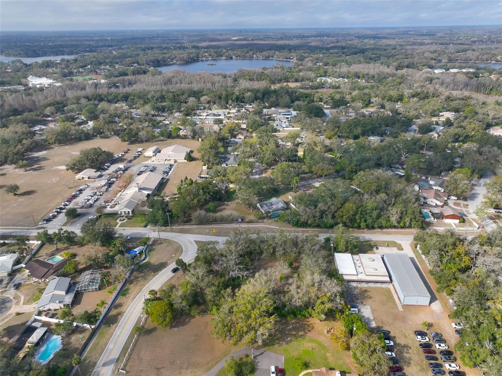 Image 22 of 27 For 16102 Lake Magdalene Boulevard