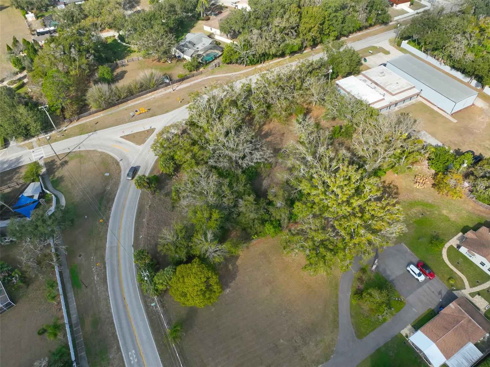 Image 24 of 27 For 16102 Lake Magdalene Boulevard