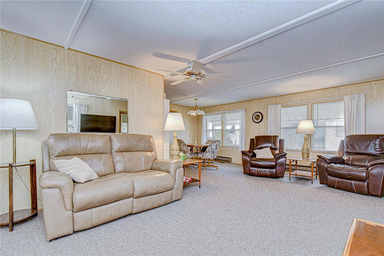 Image 12 of 40 For 6128 Ridgewood Drive