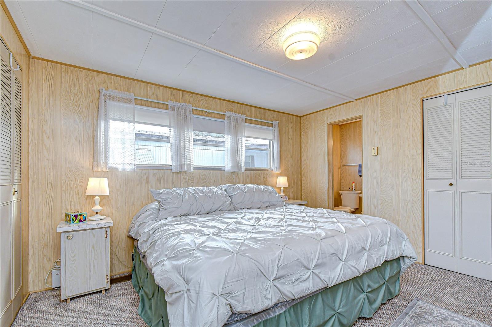 Image 20 of 40 For 6128 Ridgewood Drive