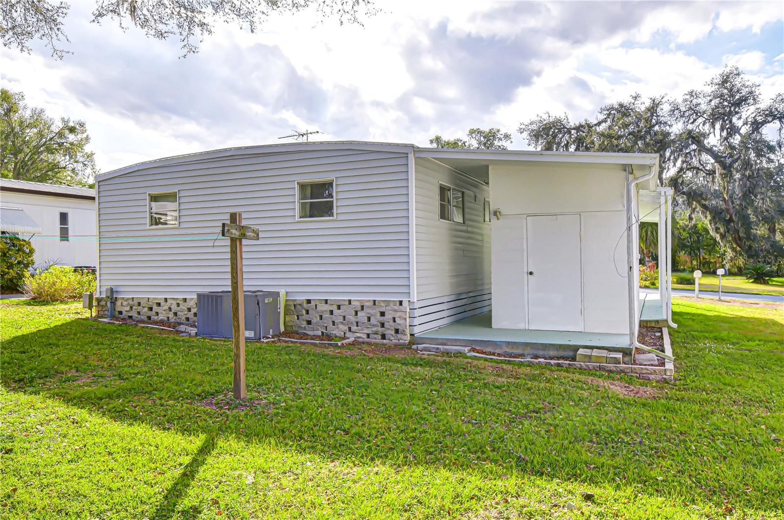 Image 36 of 40 For 6128 Ridgewood Drive