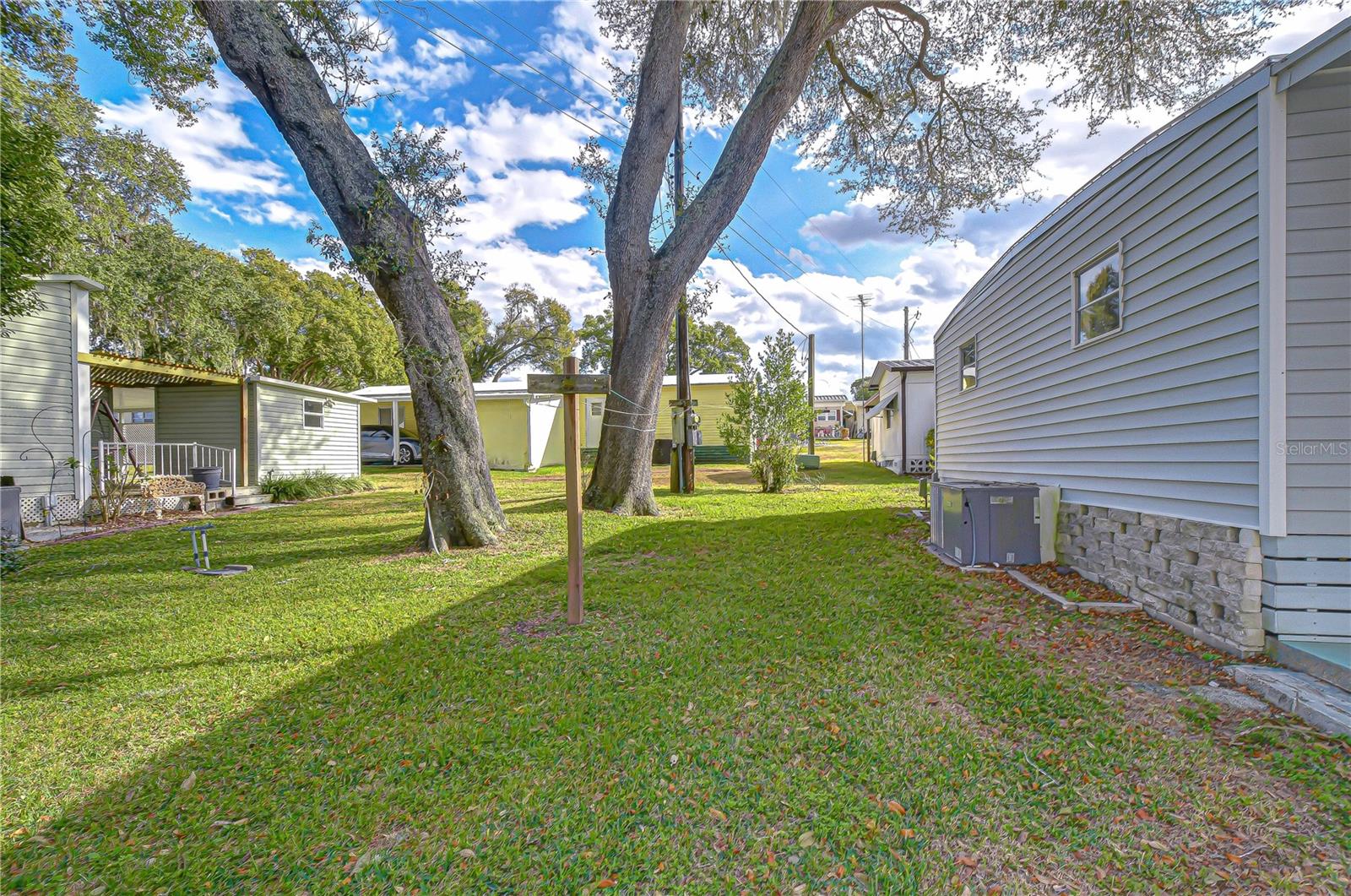 Image 37 of 40 For 6128 Ridgewood Drive