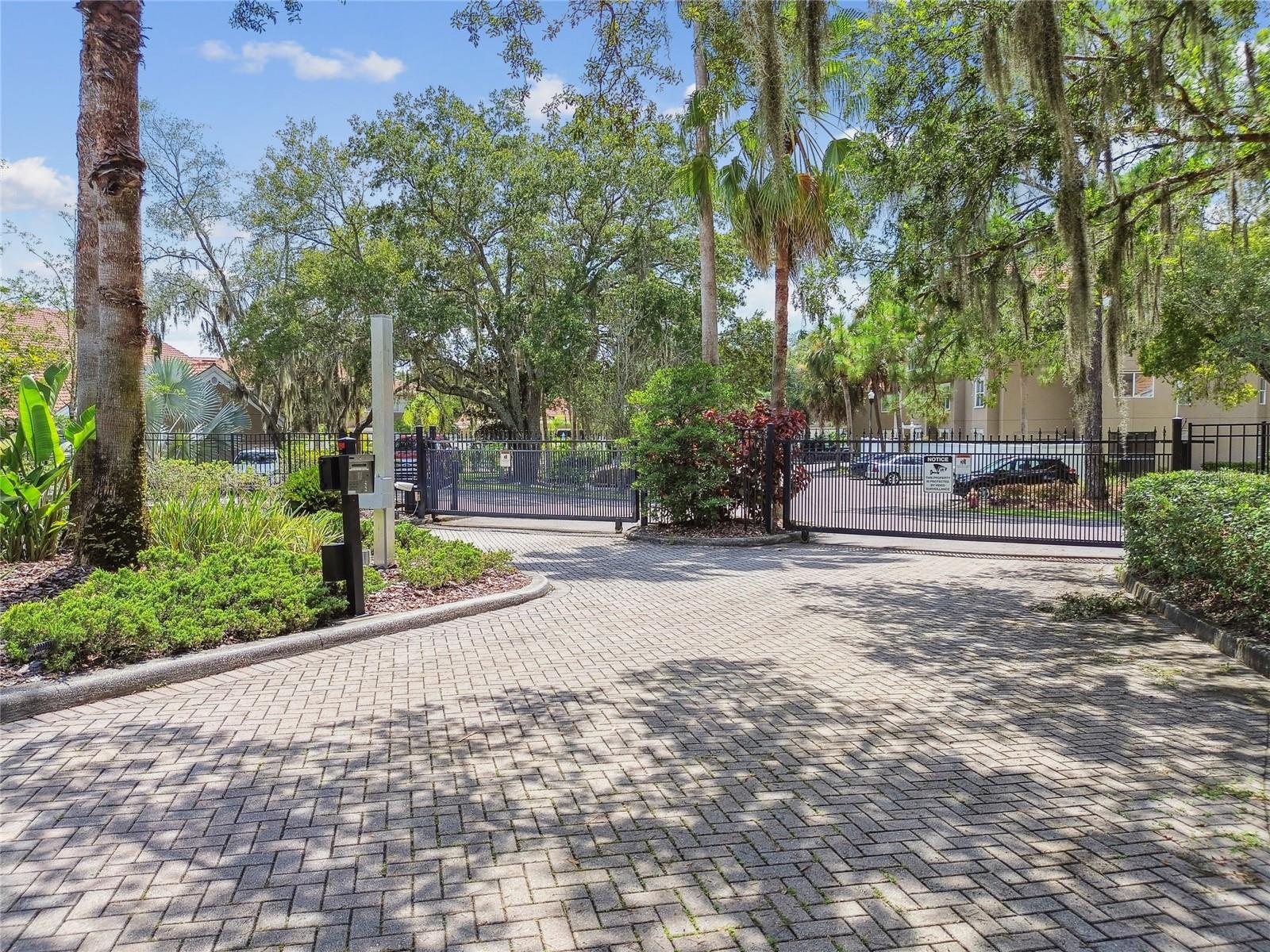 Image 29 of 41 For 4975 Anniston Circle