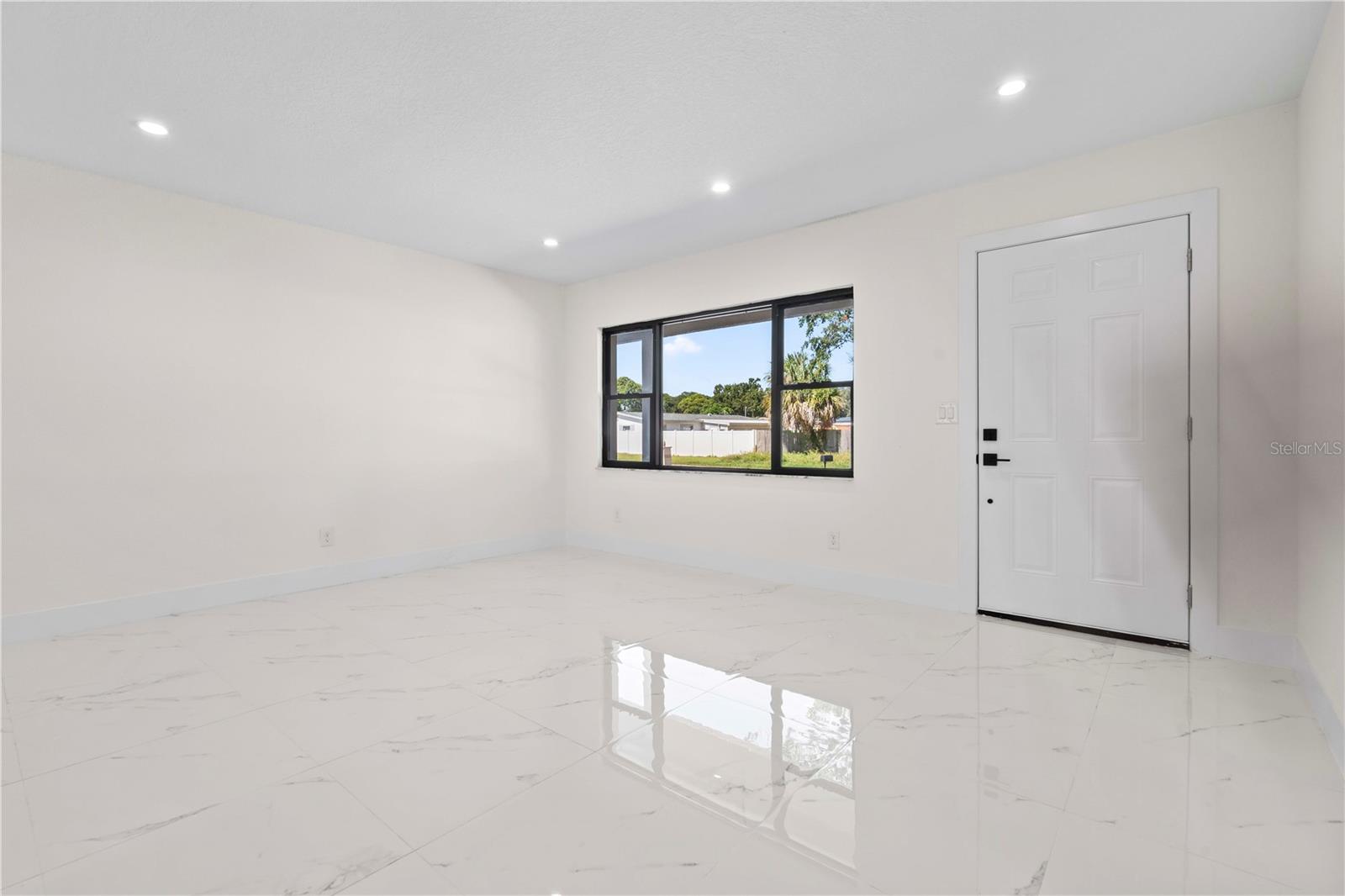 Image 10 of 36 For 8014 Comanche Avenue