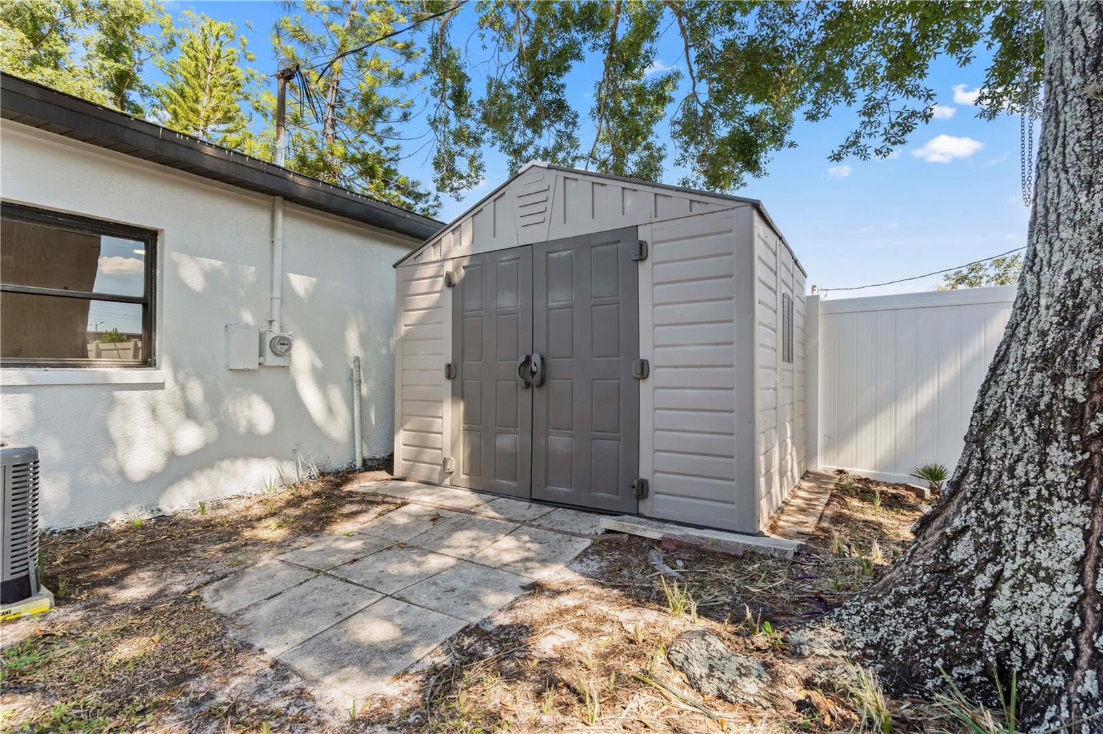 Image 35 of 36 For 8014 Comanche Avenue