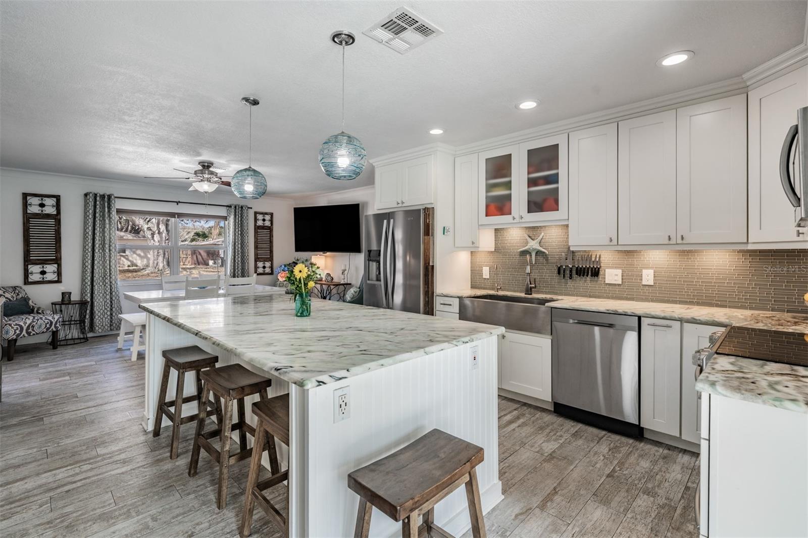 Image 19 of 40 For 3766 24th Avenue N