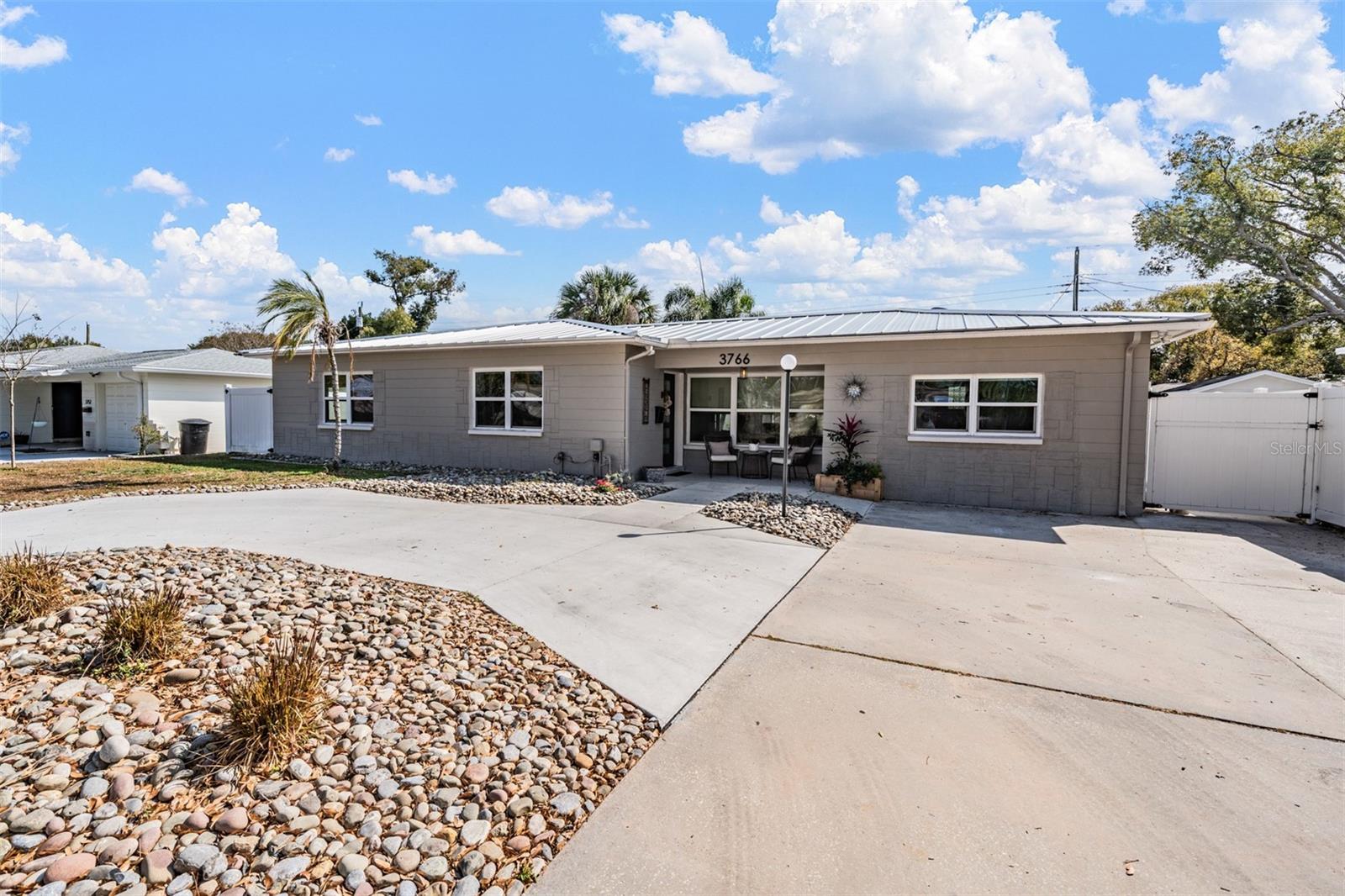 Image 33 of 40 For 3766 24th Avenue N