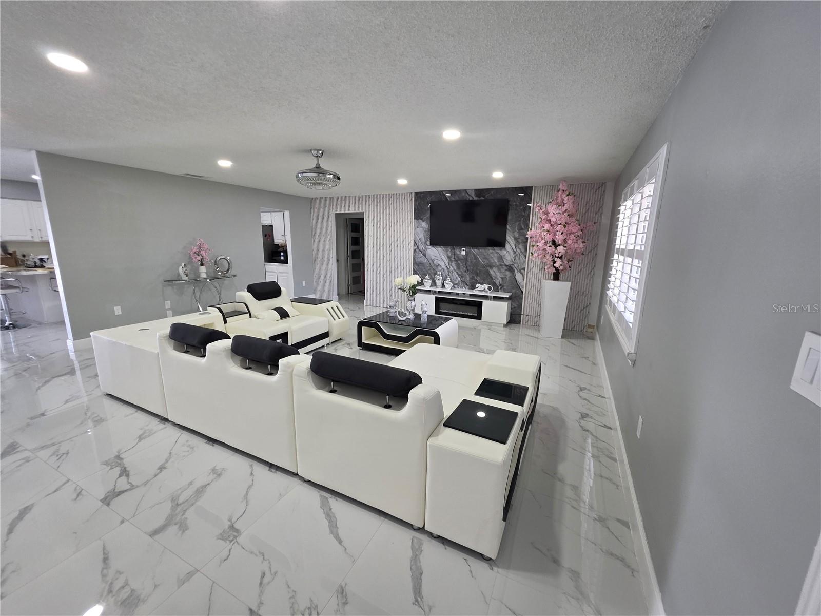 Image 11 of 50 For 4821 Platt Road