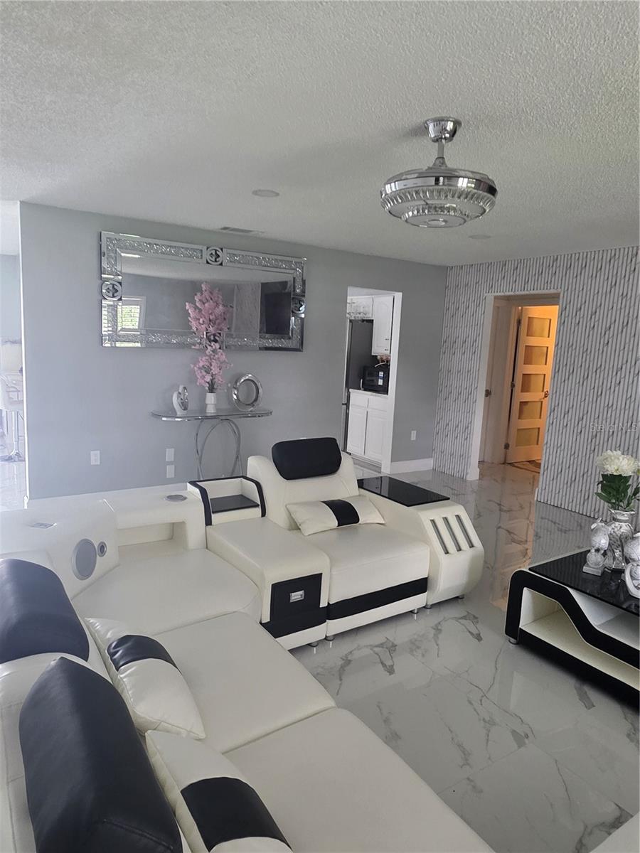 Image 44 of 50 For 4821 Platt Road