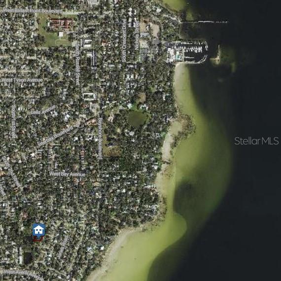 Listing photo id 0 for 6213 Sanders Drive