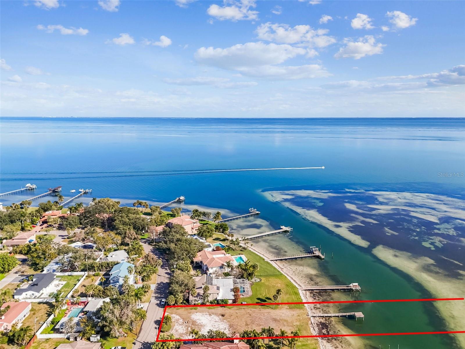 Image 14 of 49 For 6330 Bahama Shores Drive S