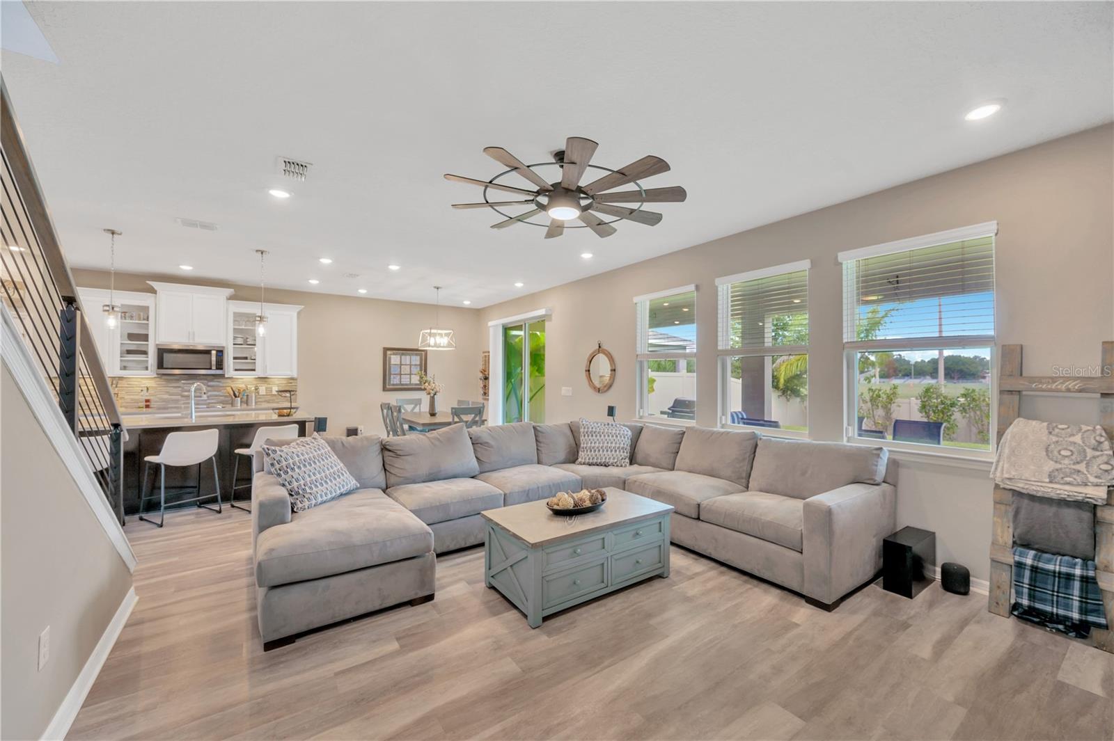 Image 10 of 44 For 10814 Whitland Grove Drive