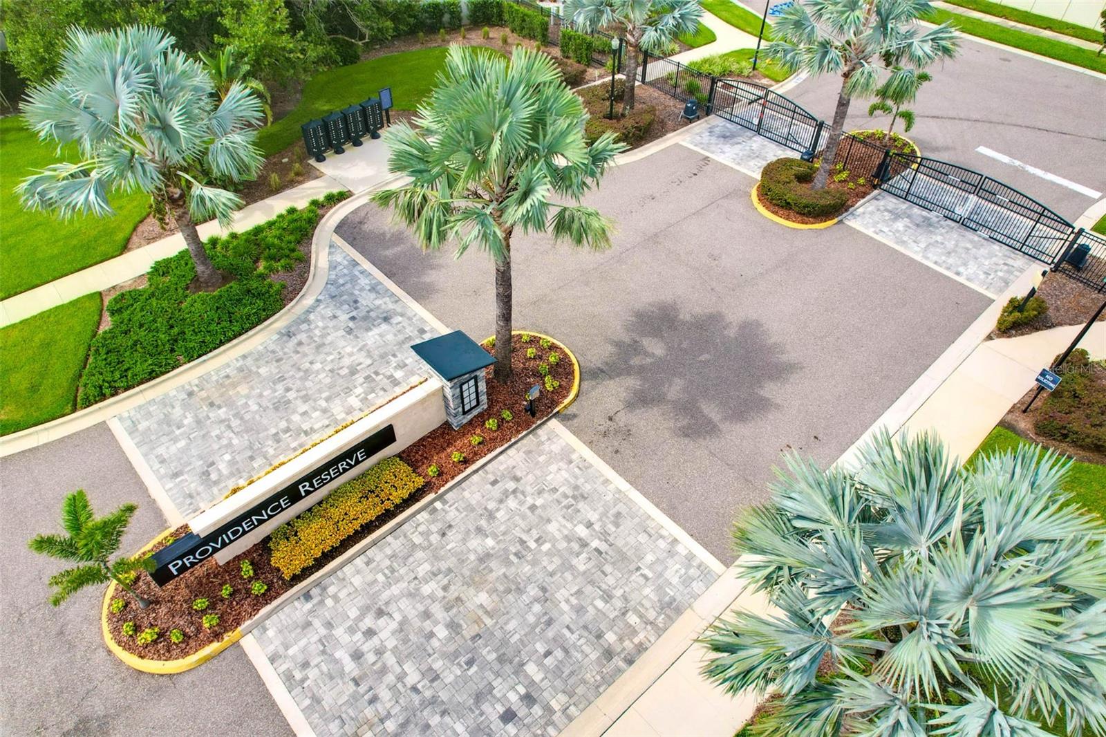 Image 3 of 44 For 10814 Whitland Grove Drive