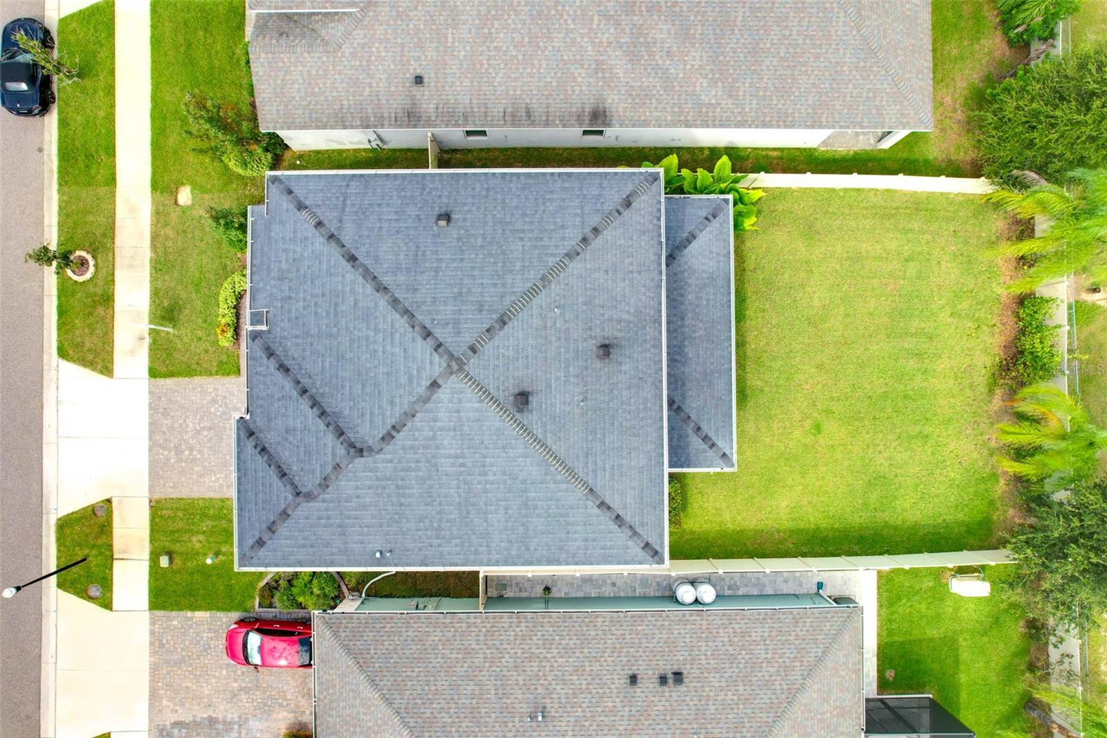 Image 37 of 44 For 10814 Whitland Grove Drive