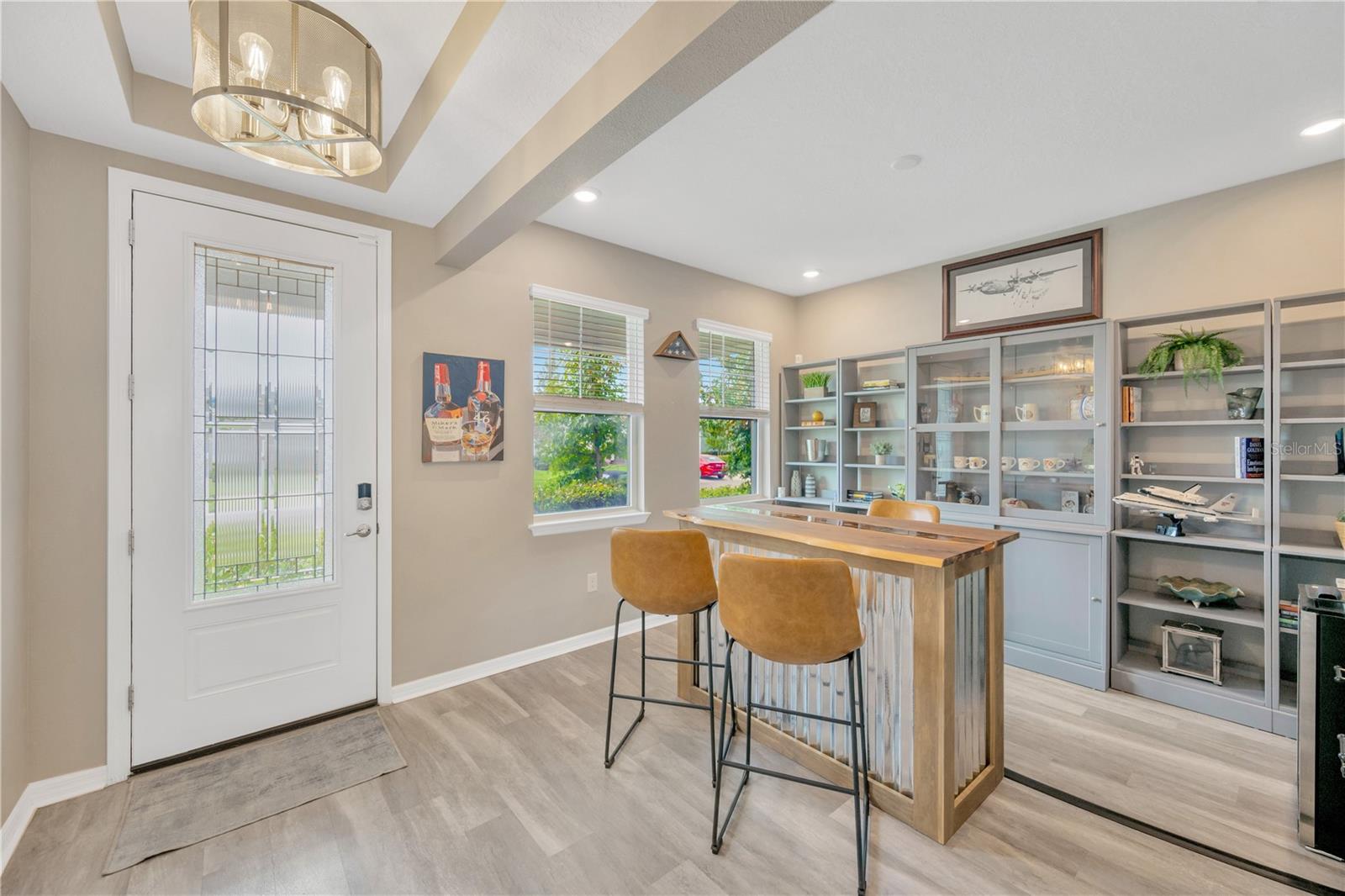 Image 4 of 44 For 10814 Whitland Grove Drive