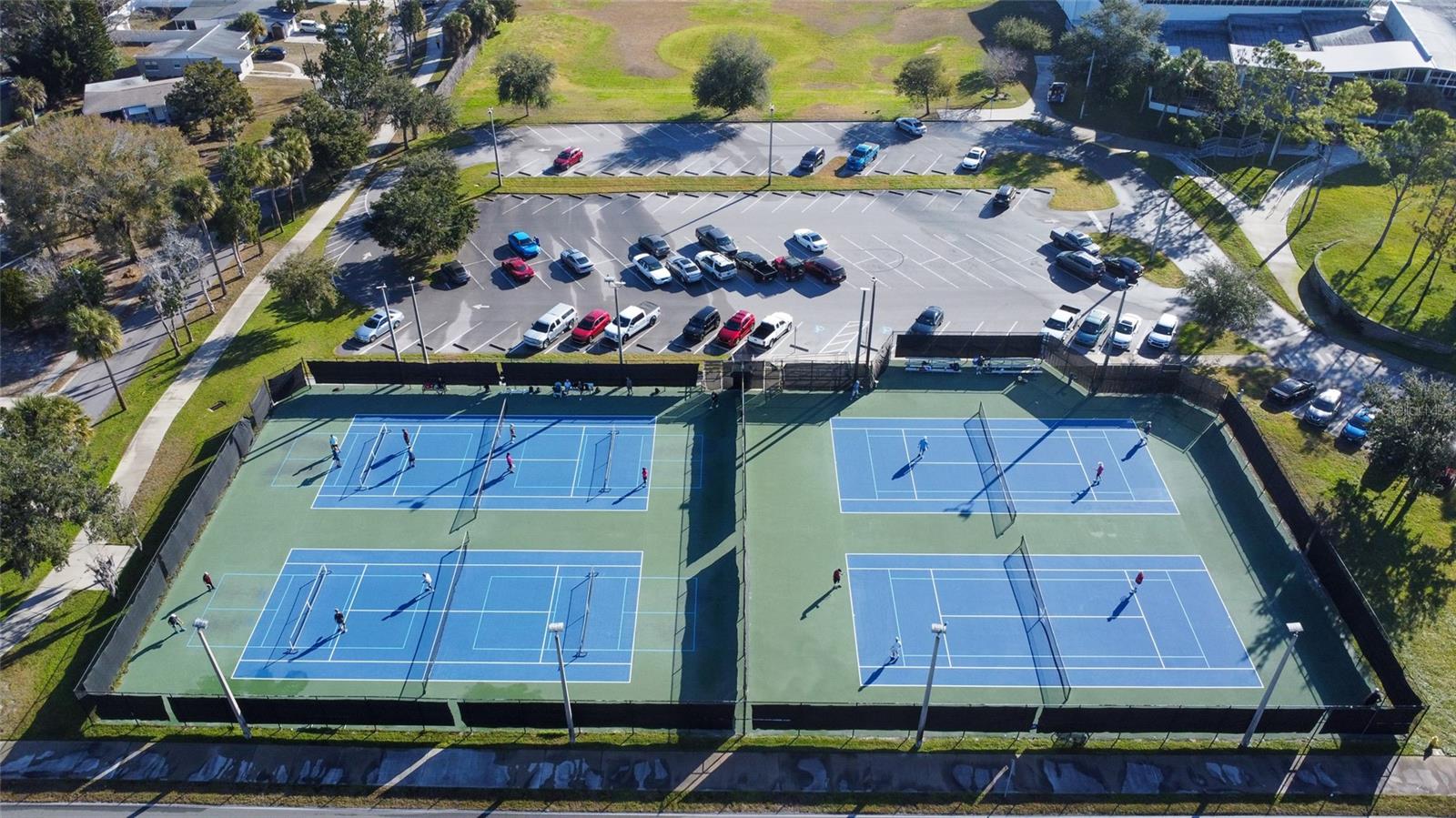 Image 22 of 31 For 6206-6208 Kentucky Avenue