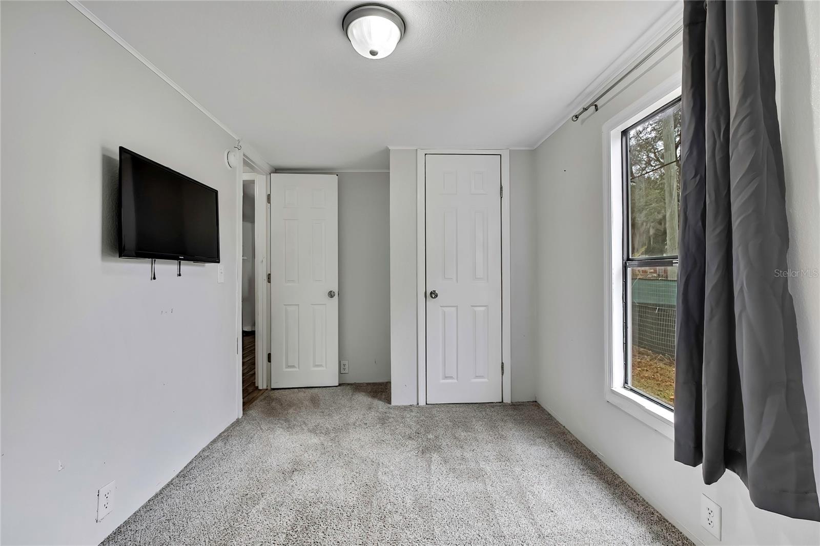 Image 27 of 50 For 15739 Brenda Street