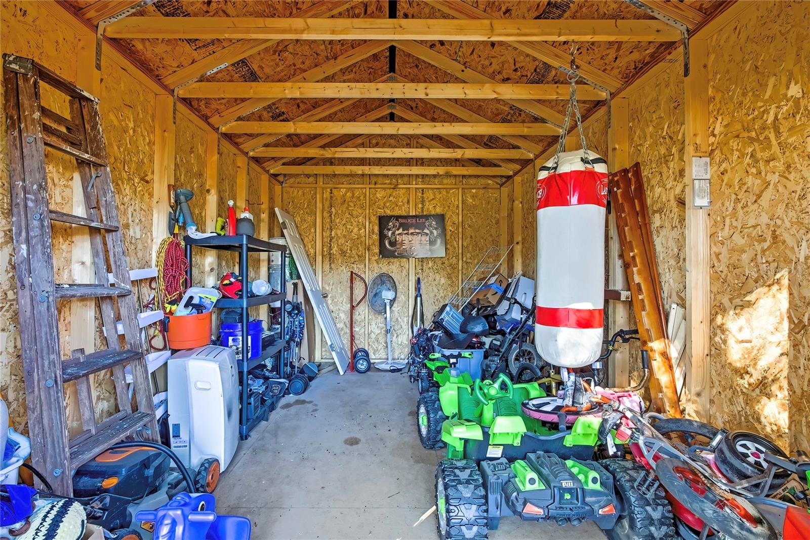 Image 47 of 50 For 15739 Brenda Street