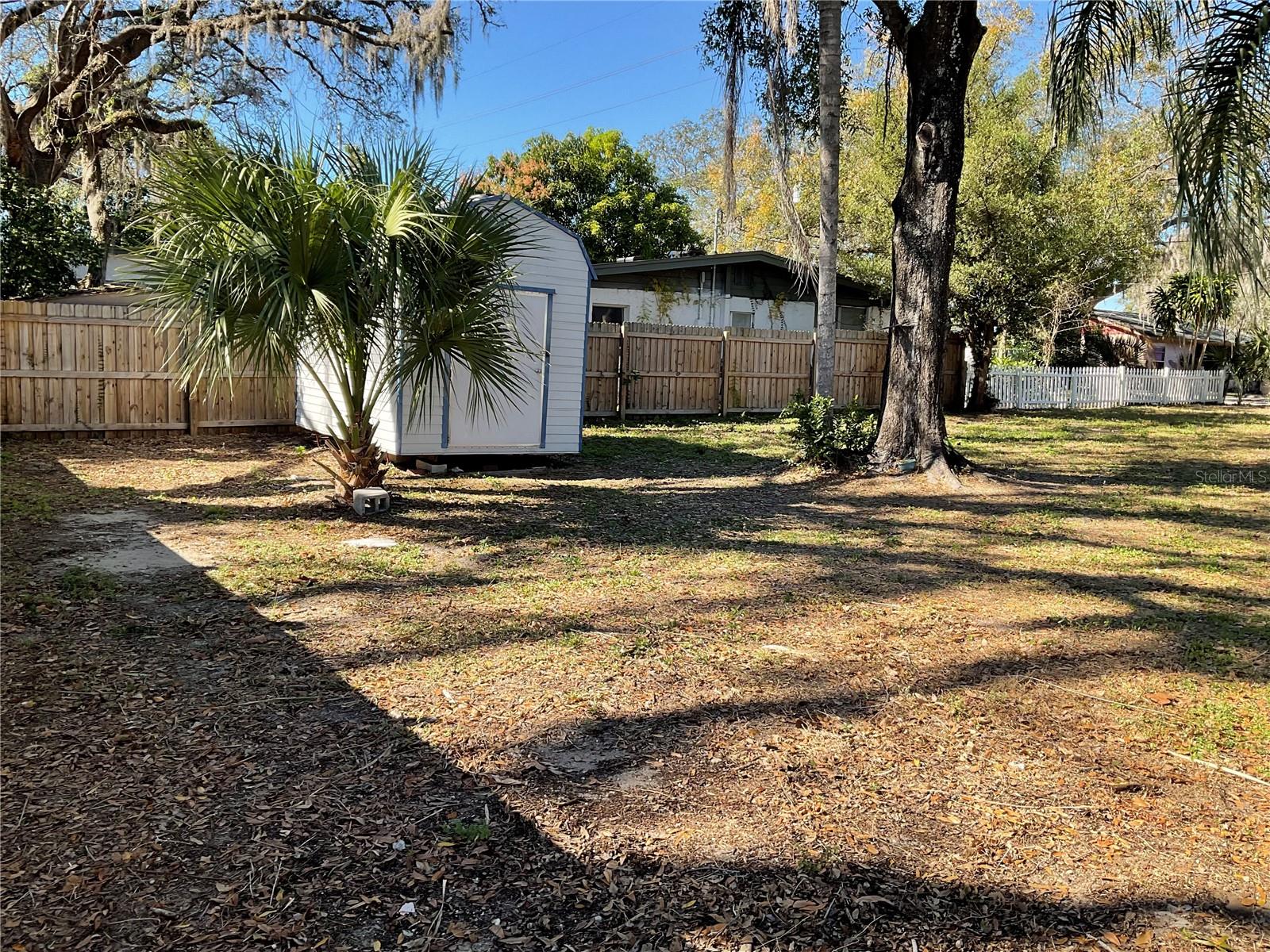 Image 12 of 31 For 4707 Yukon Street