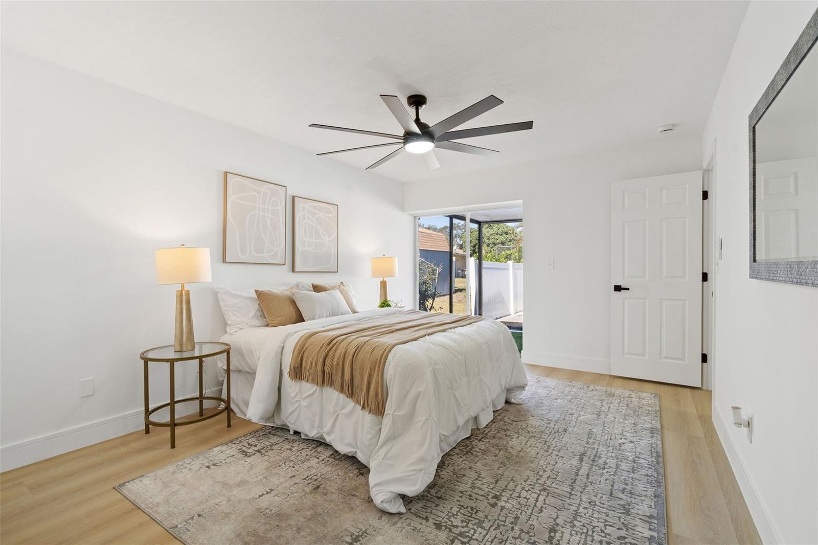 Image 18 of 37 For 2972 Compton Court