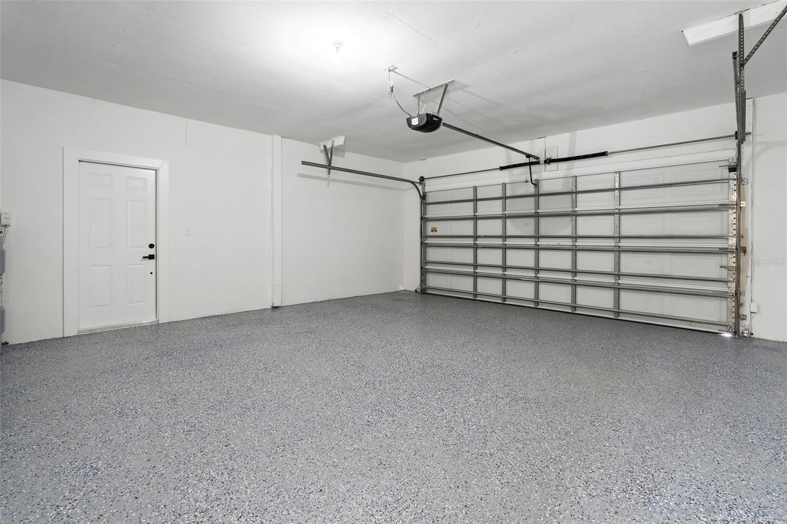 Image 28 of 37 For 2972 Compton Court