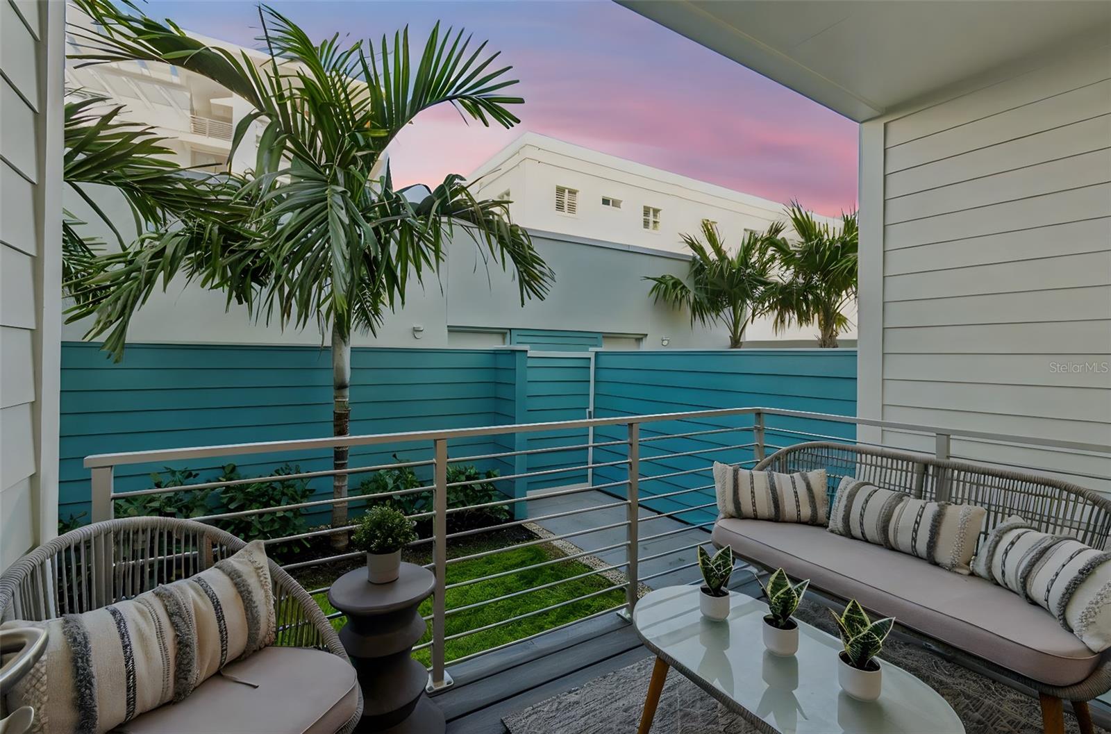 Image 10 of 89 For 1343 4th Street 102