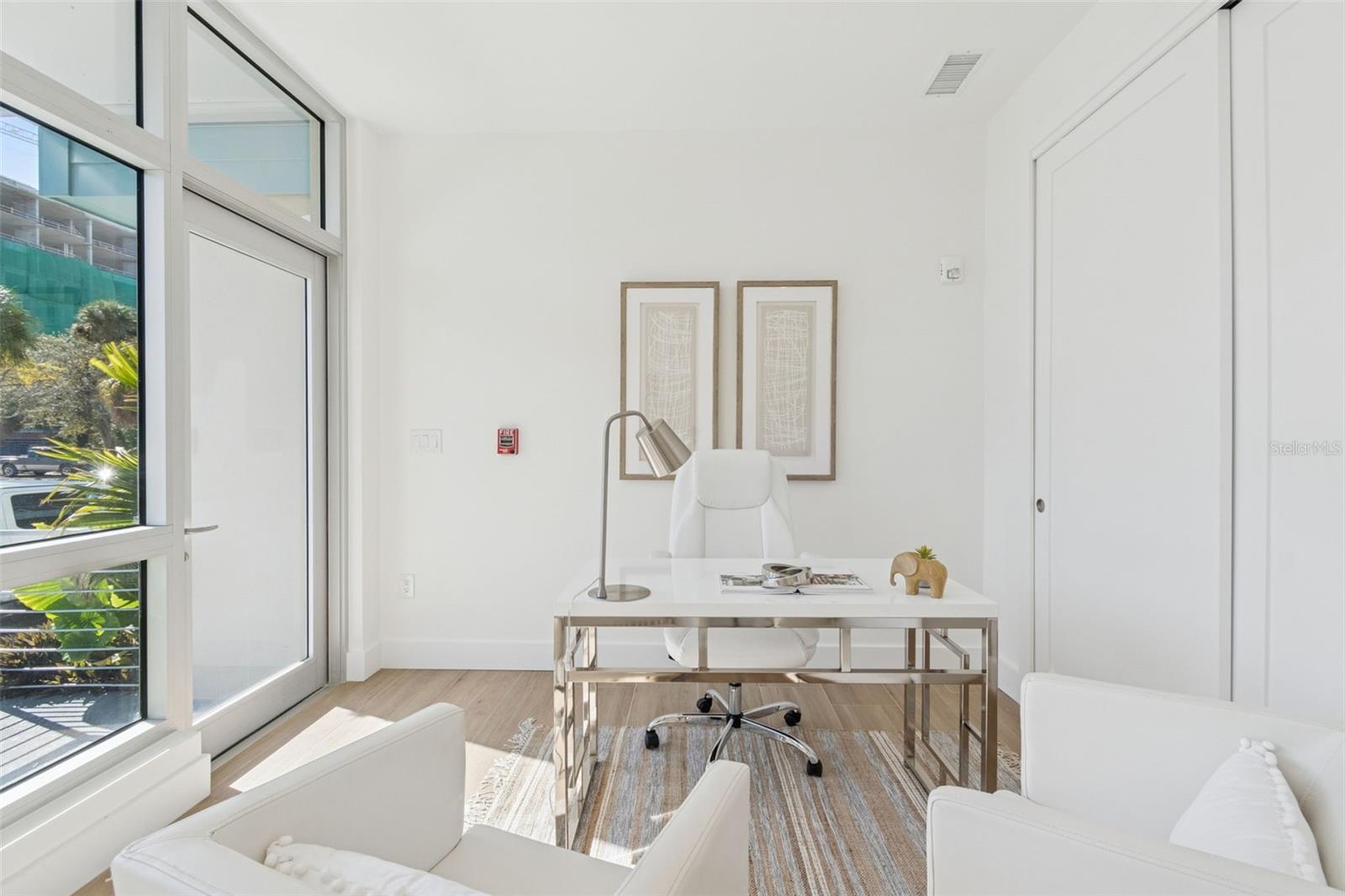 Image 15 of 89 For 1343 4th Street 102