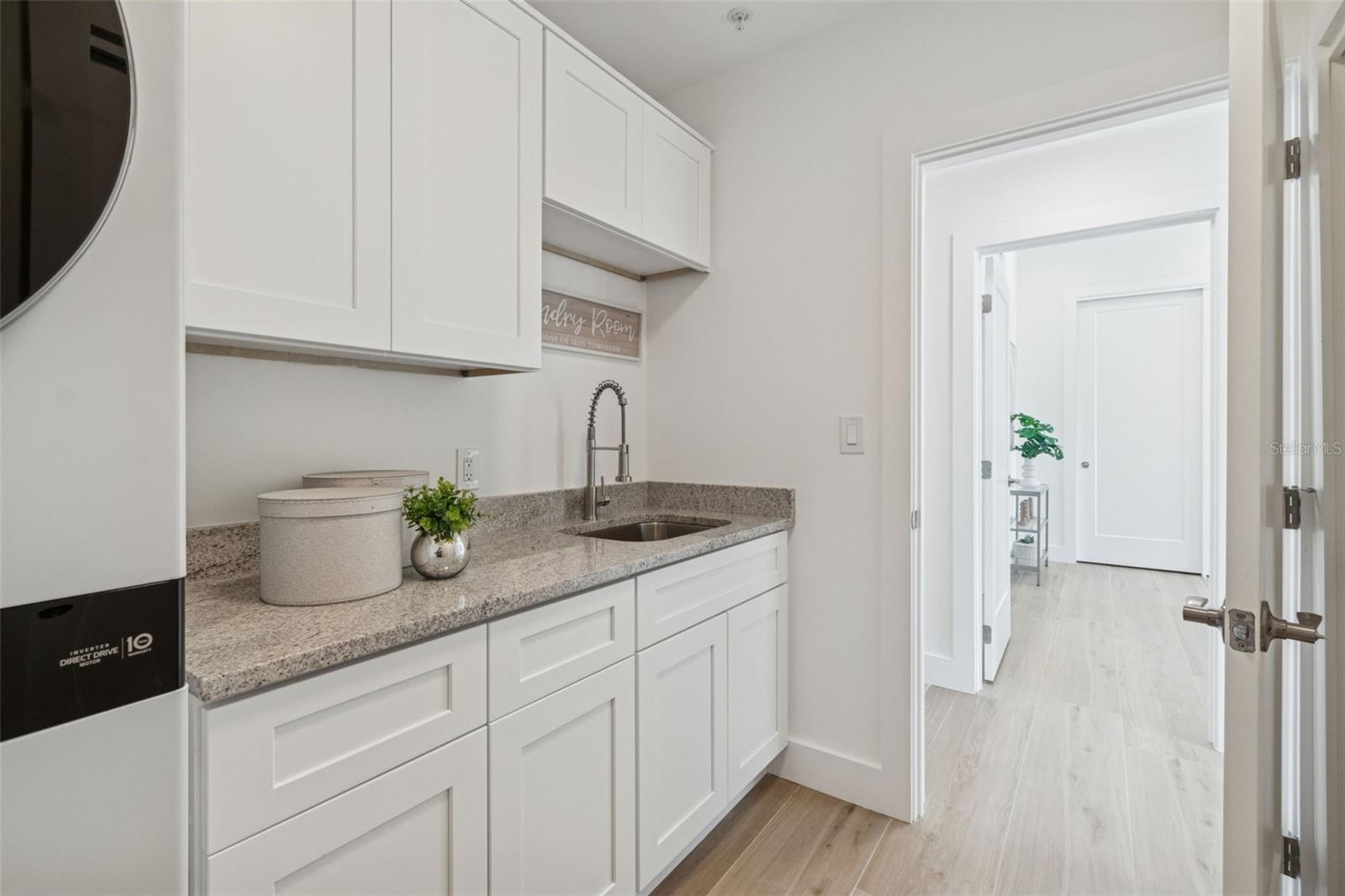 Image 30 of 89 For 1343 4th Street 102