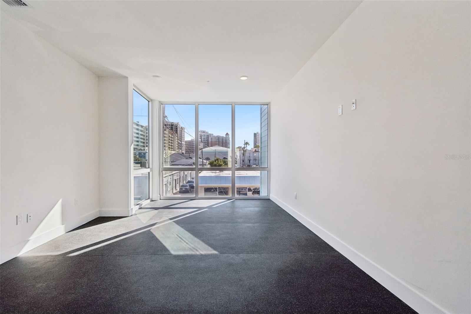 Image 81 of 89 For 1343 4th Street 102