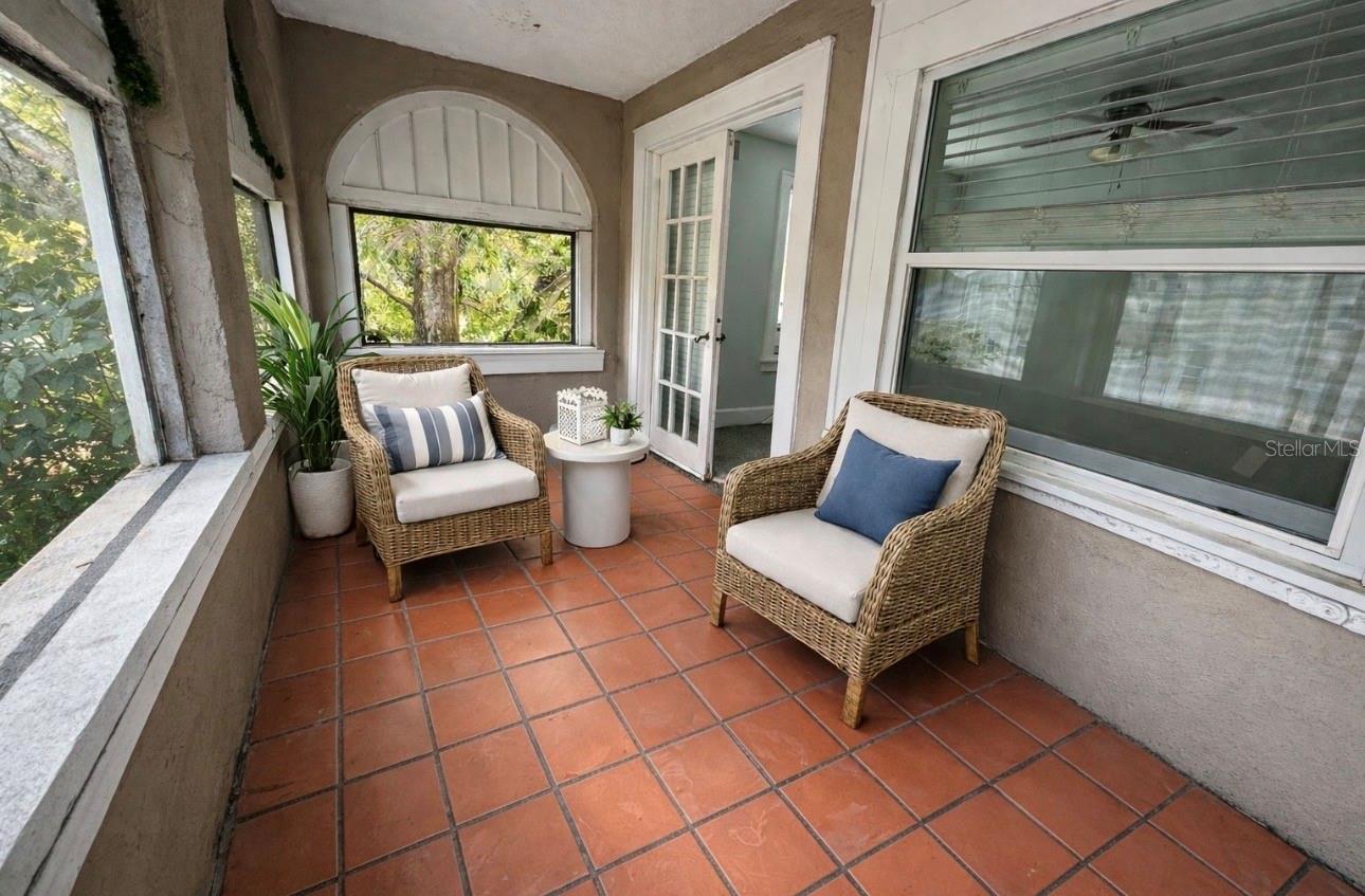 Image 12 of 20 For 1310 28th Street N Upper