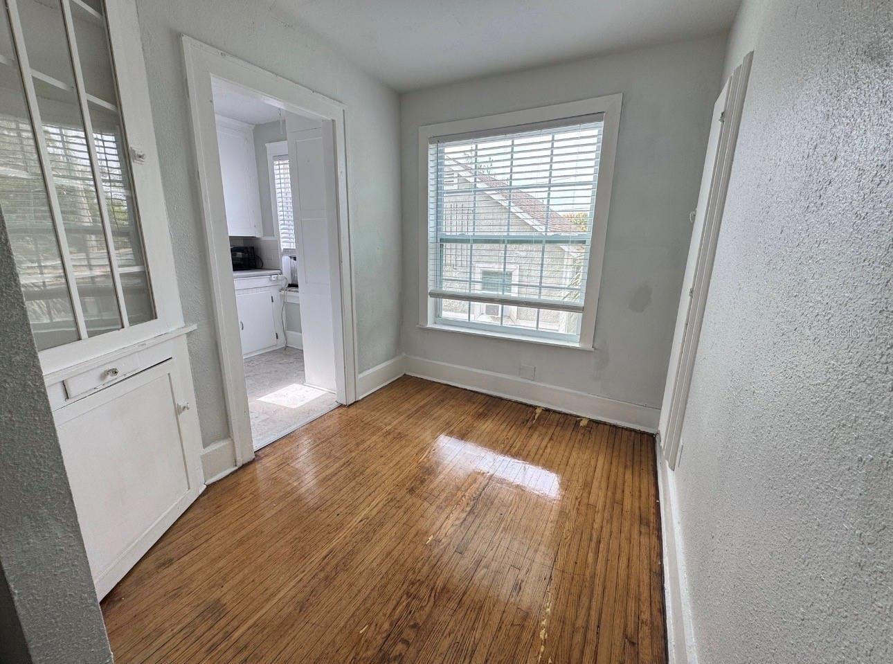 Image 8 of 20 For 1310 28th Street N Upper