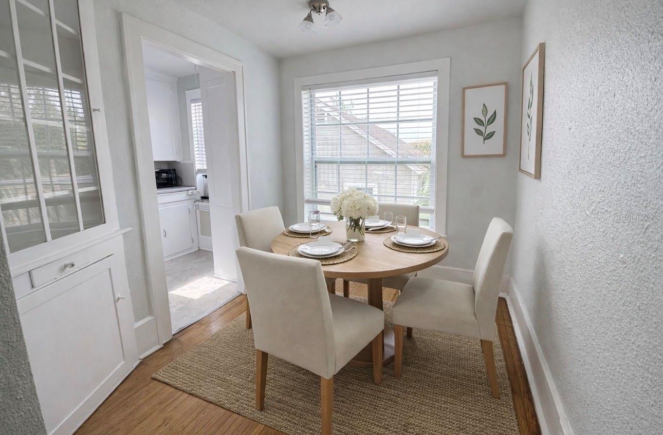 Image 9 of 20 For 1310 28th Street N Upper